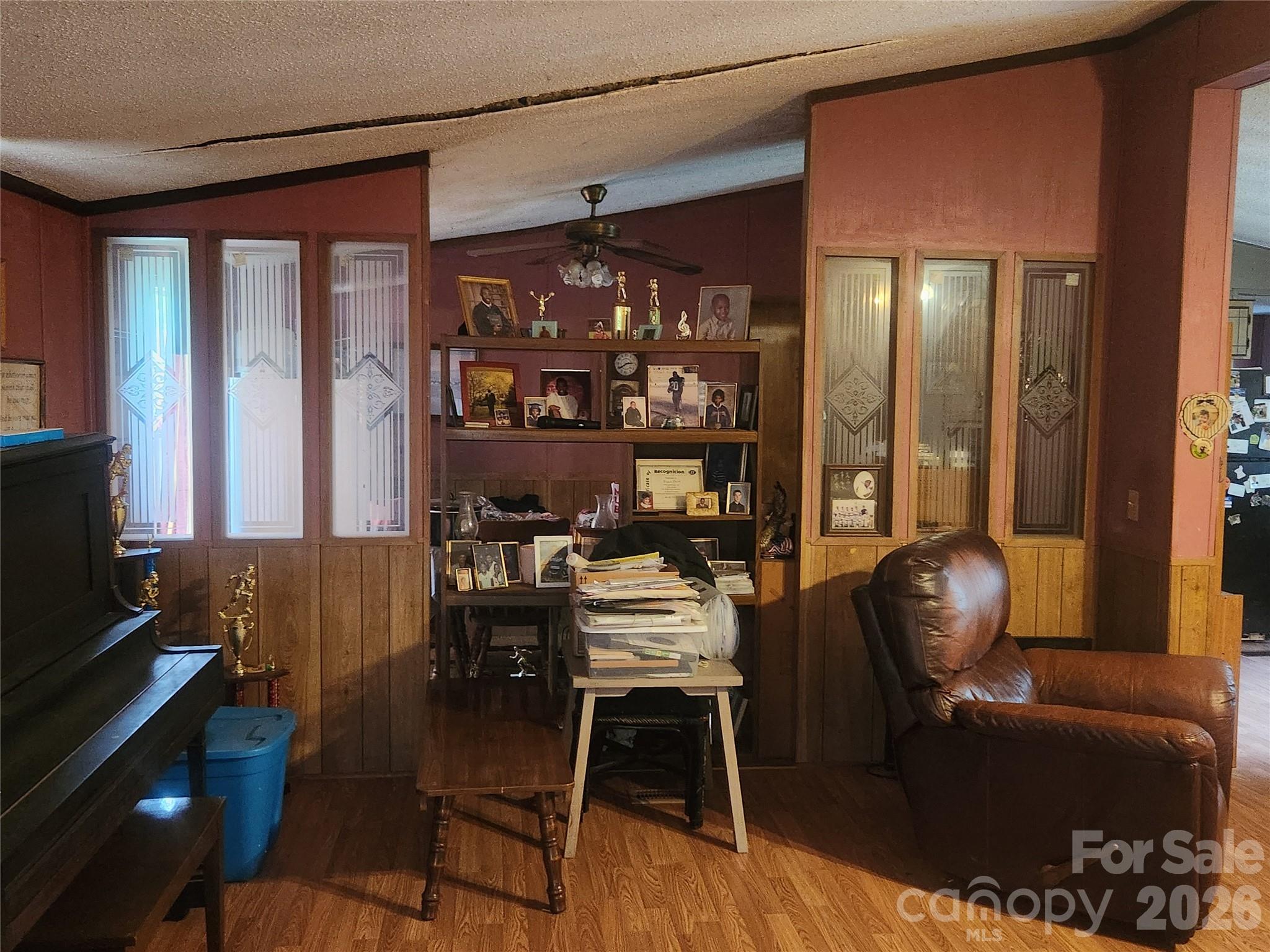 135 Watson Avenue — Taylorsville