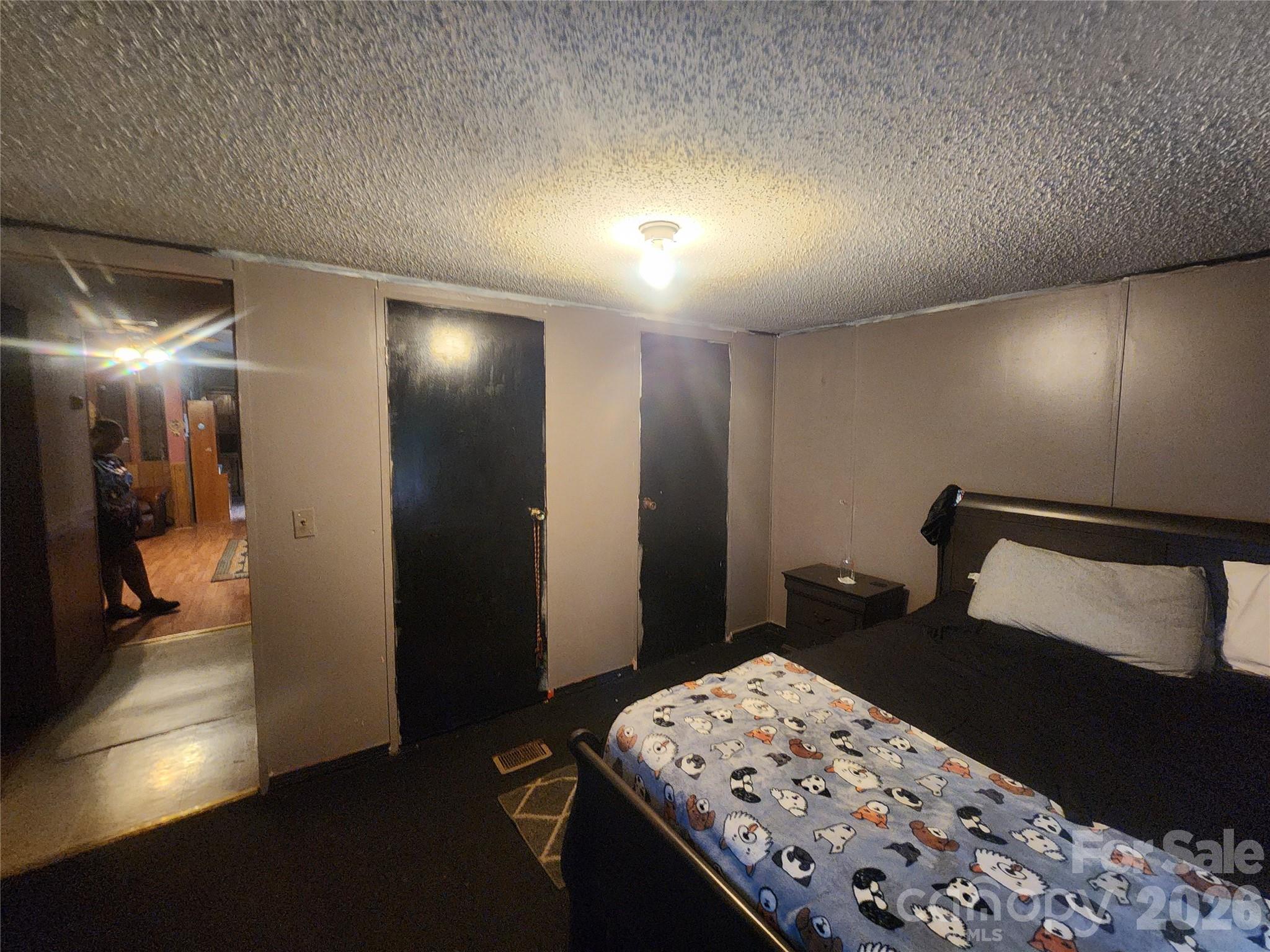 135 Watson Avenue — Taylorsville
