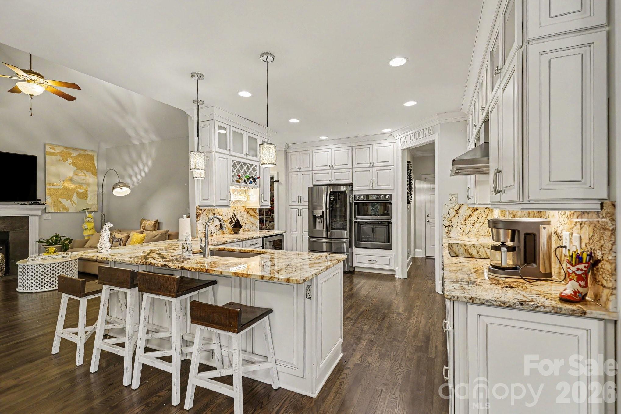 163 Evening Shadow Road — Lake Wylie