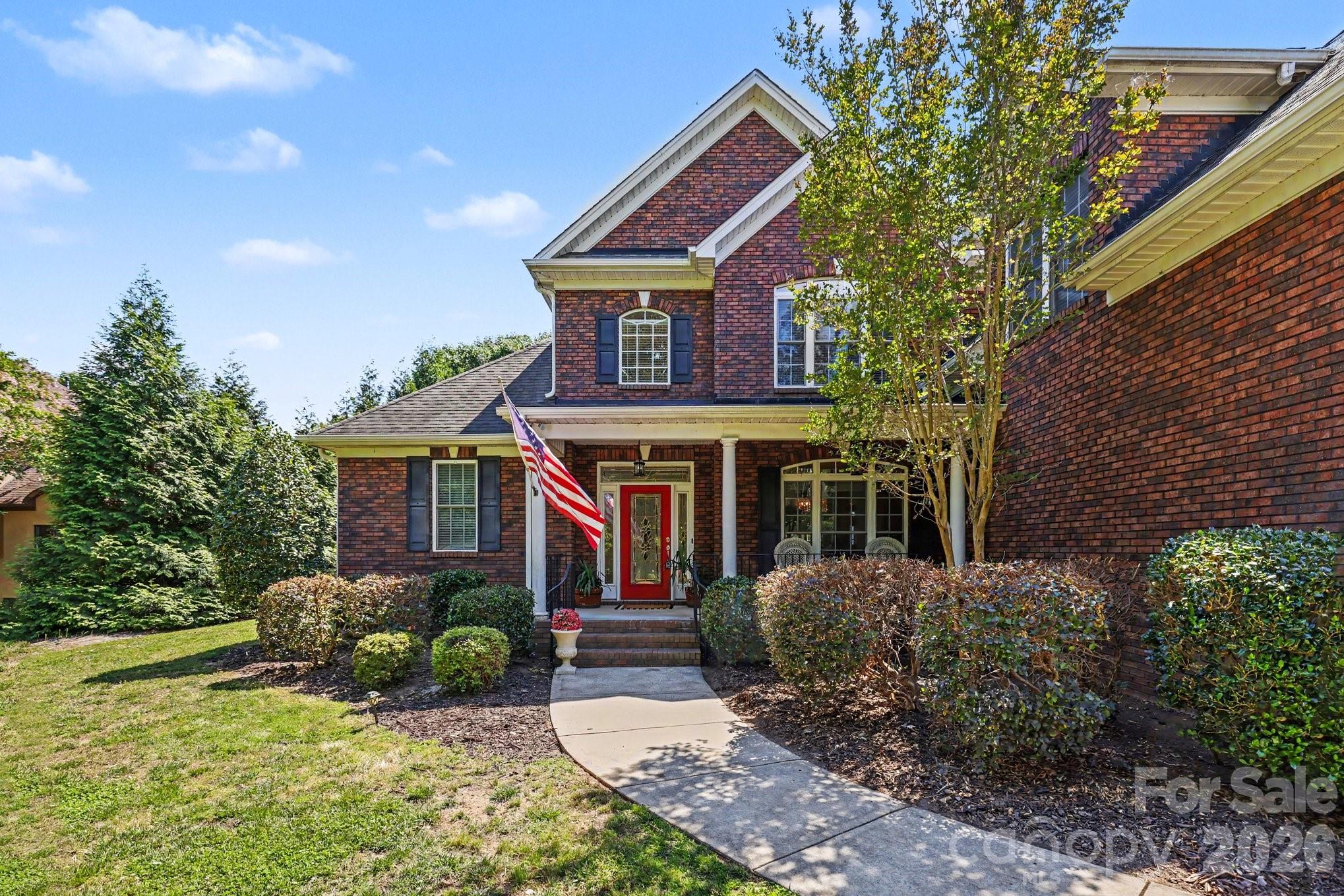 163 Evening Shadow Road — Lake Wylie