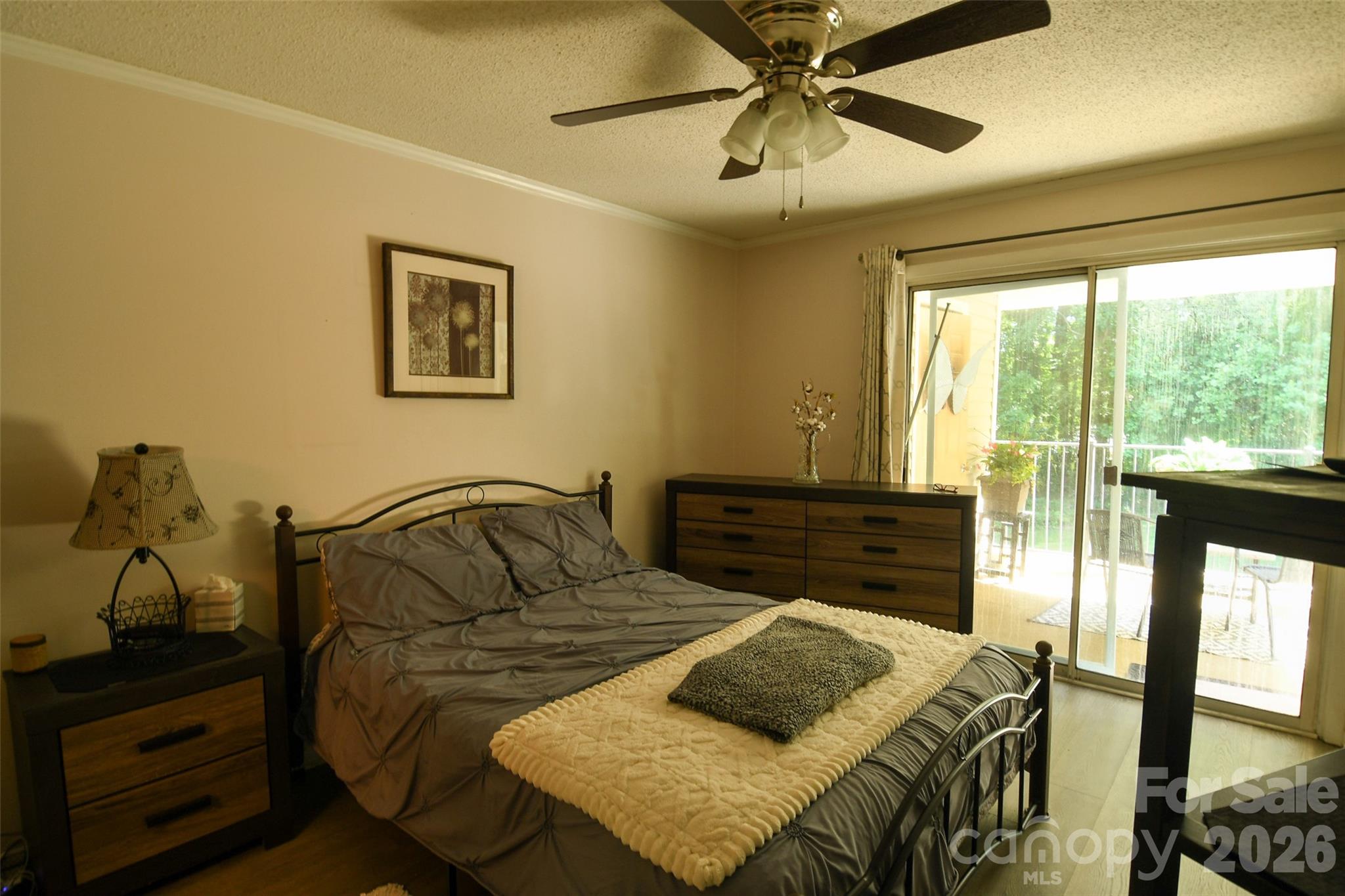 1046 Surry Lane — Gastonia