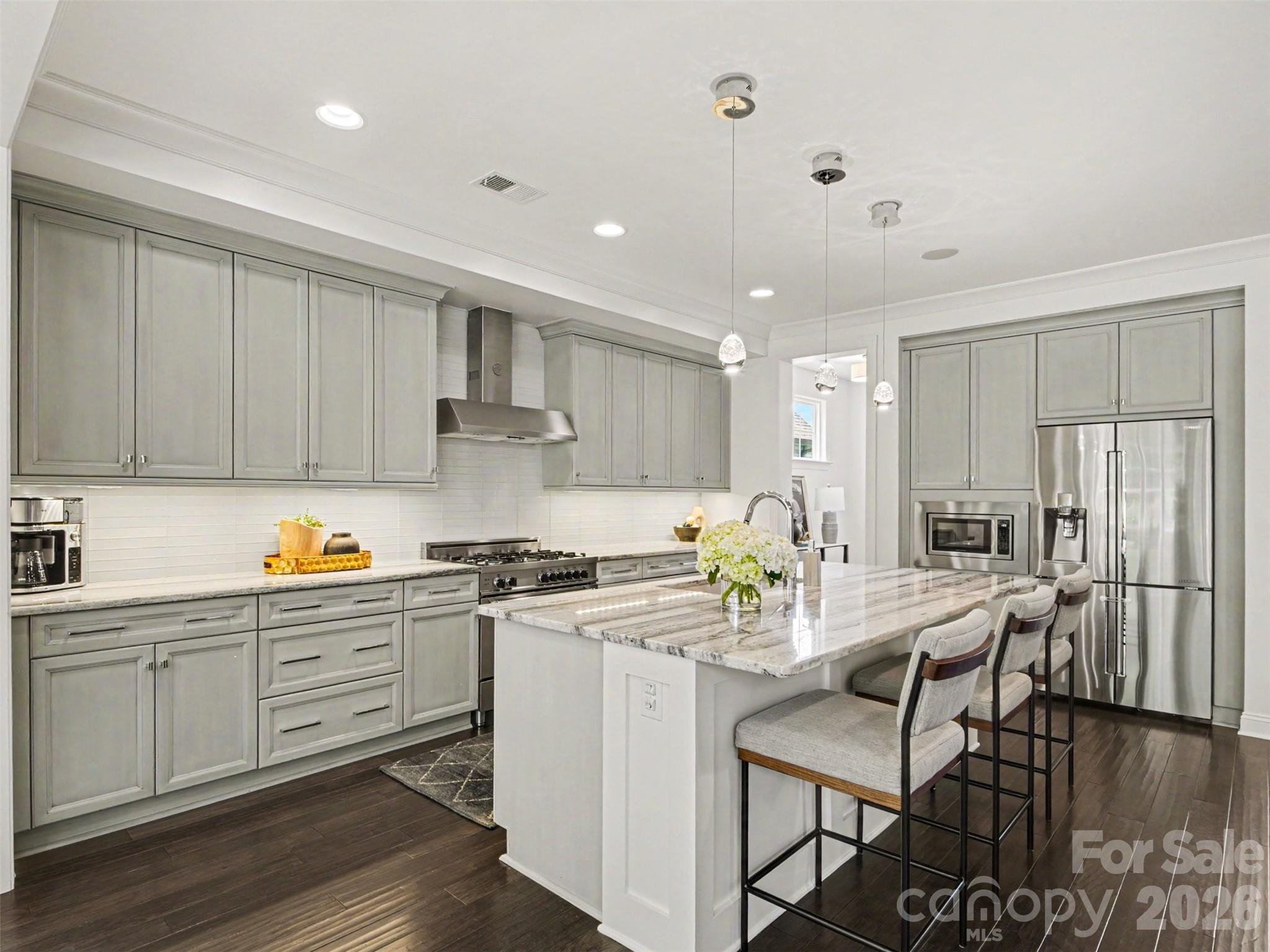 1020 N Sharon Amity Road — Charlotte