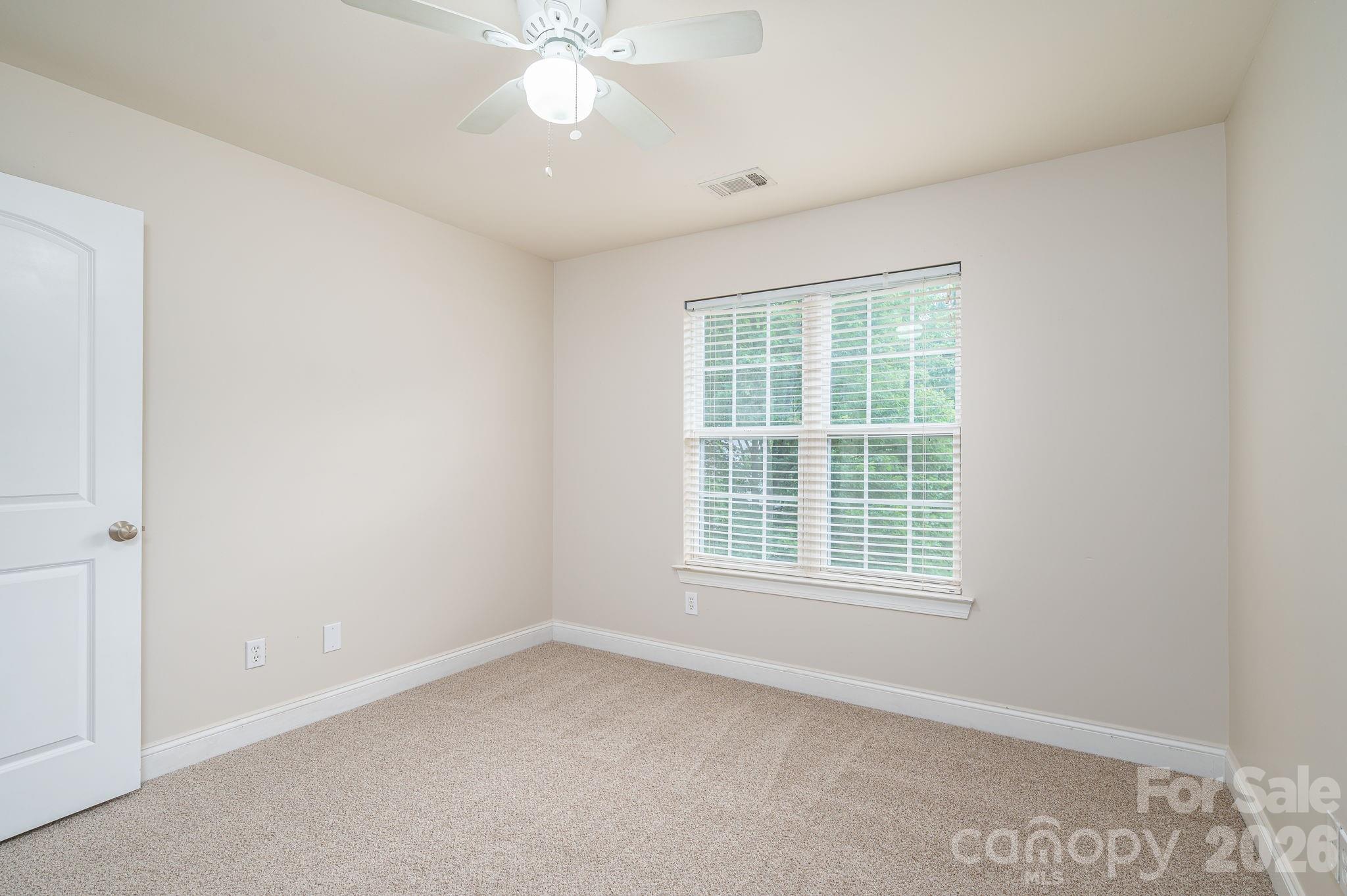 105 Tanager Lane — Mooresville