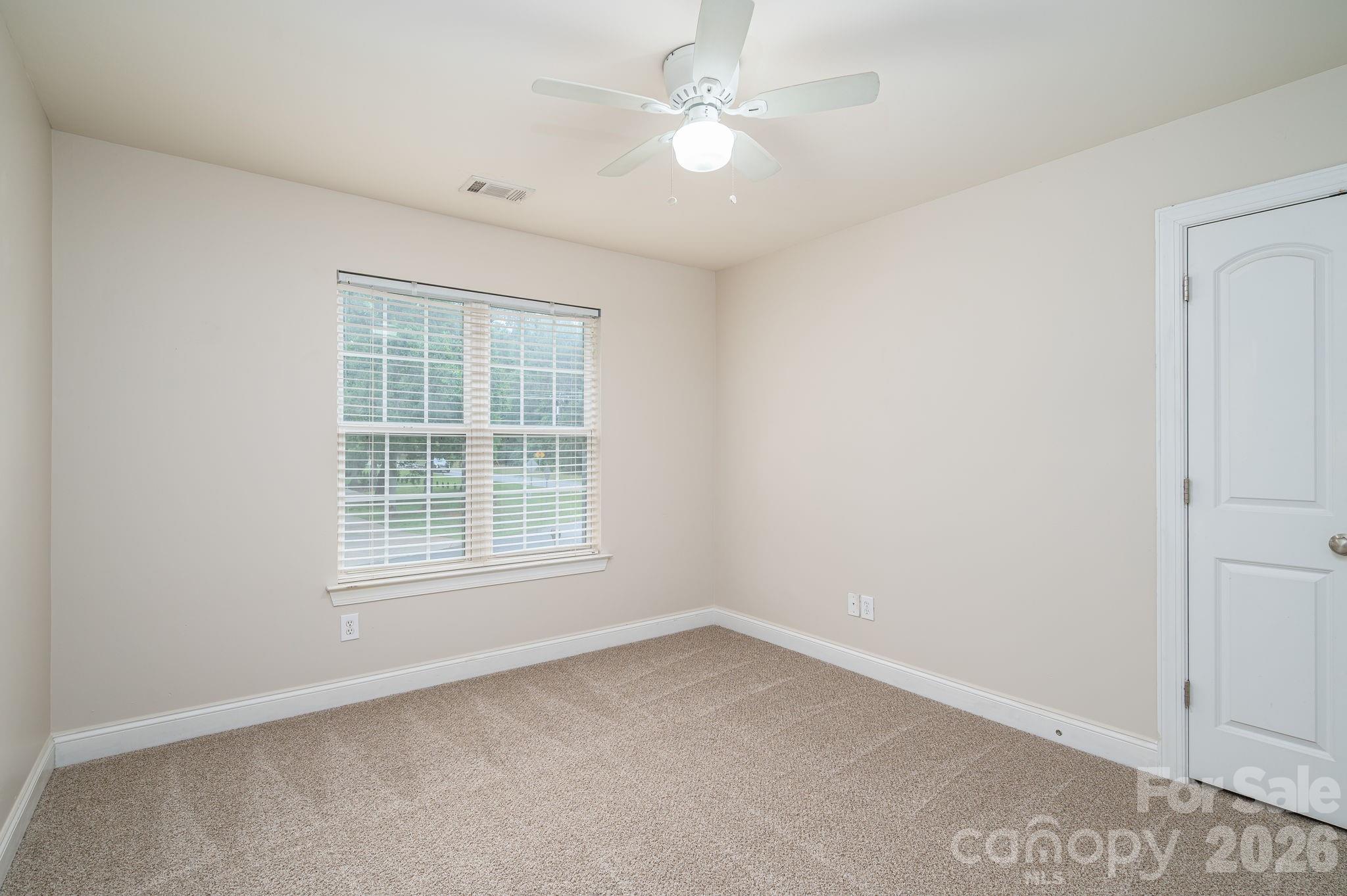 105 Tanager Lane — Mooresville
