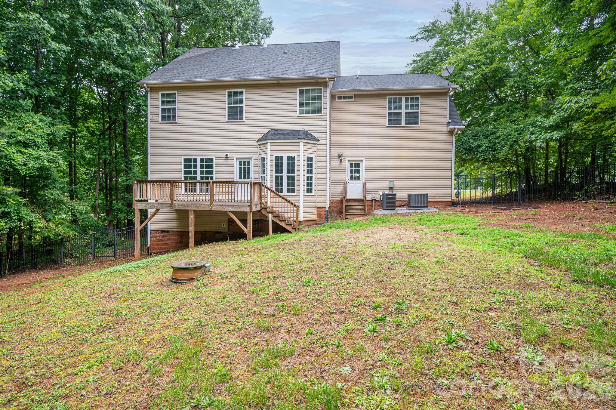 105 Tanager Lane — Mooresville