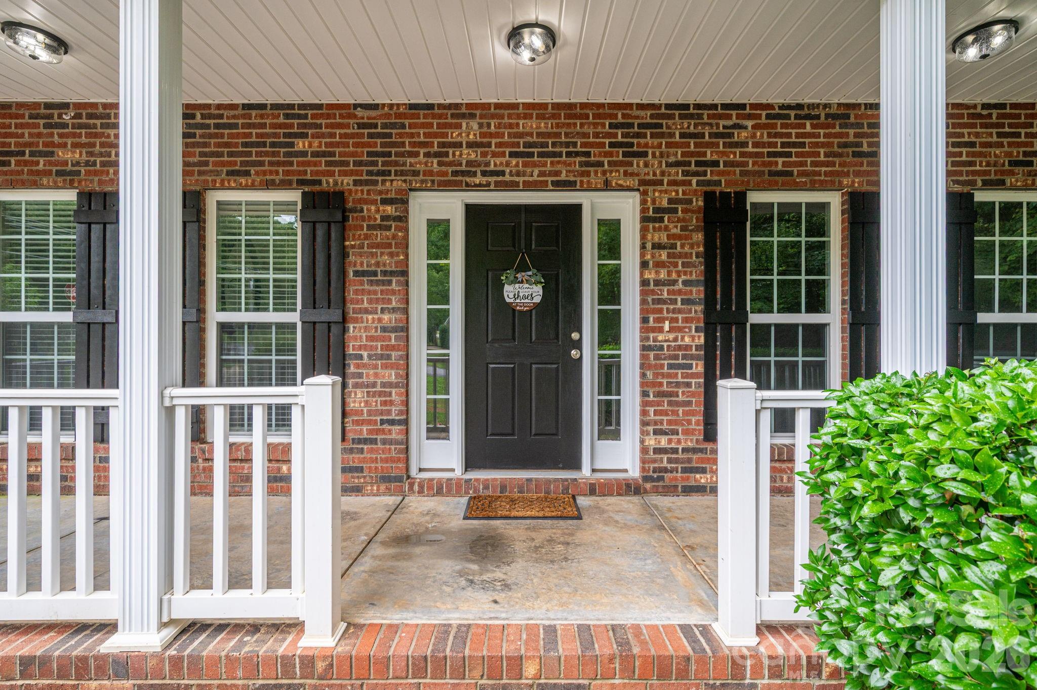 105 Tanager Lane — Mooresville