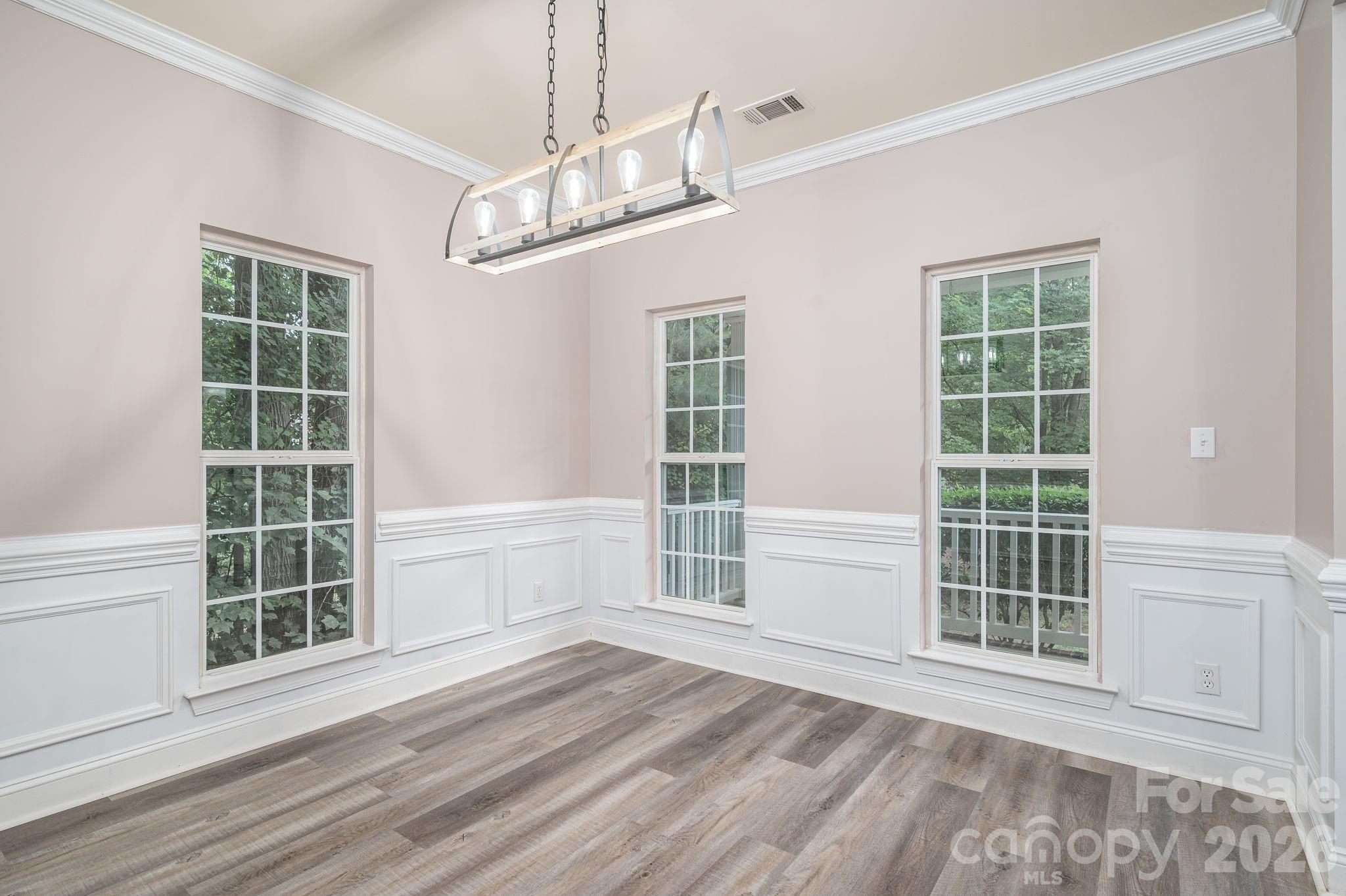 105 Tanager Lane — Mooresville