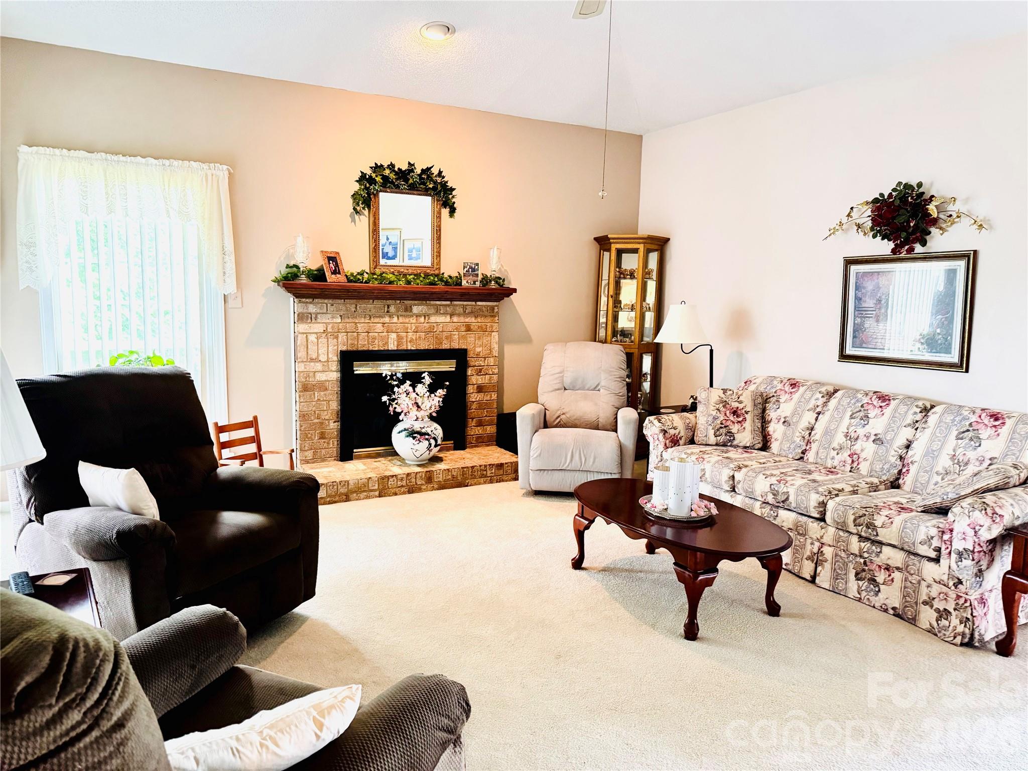 4613 Hamory Drive — Charlotte