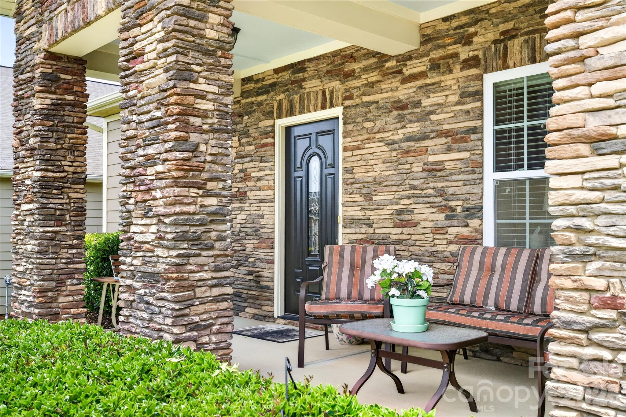 179 Glastonbury Drive — Mooresville