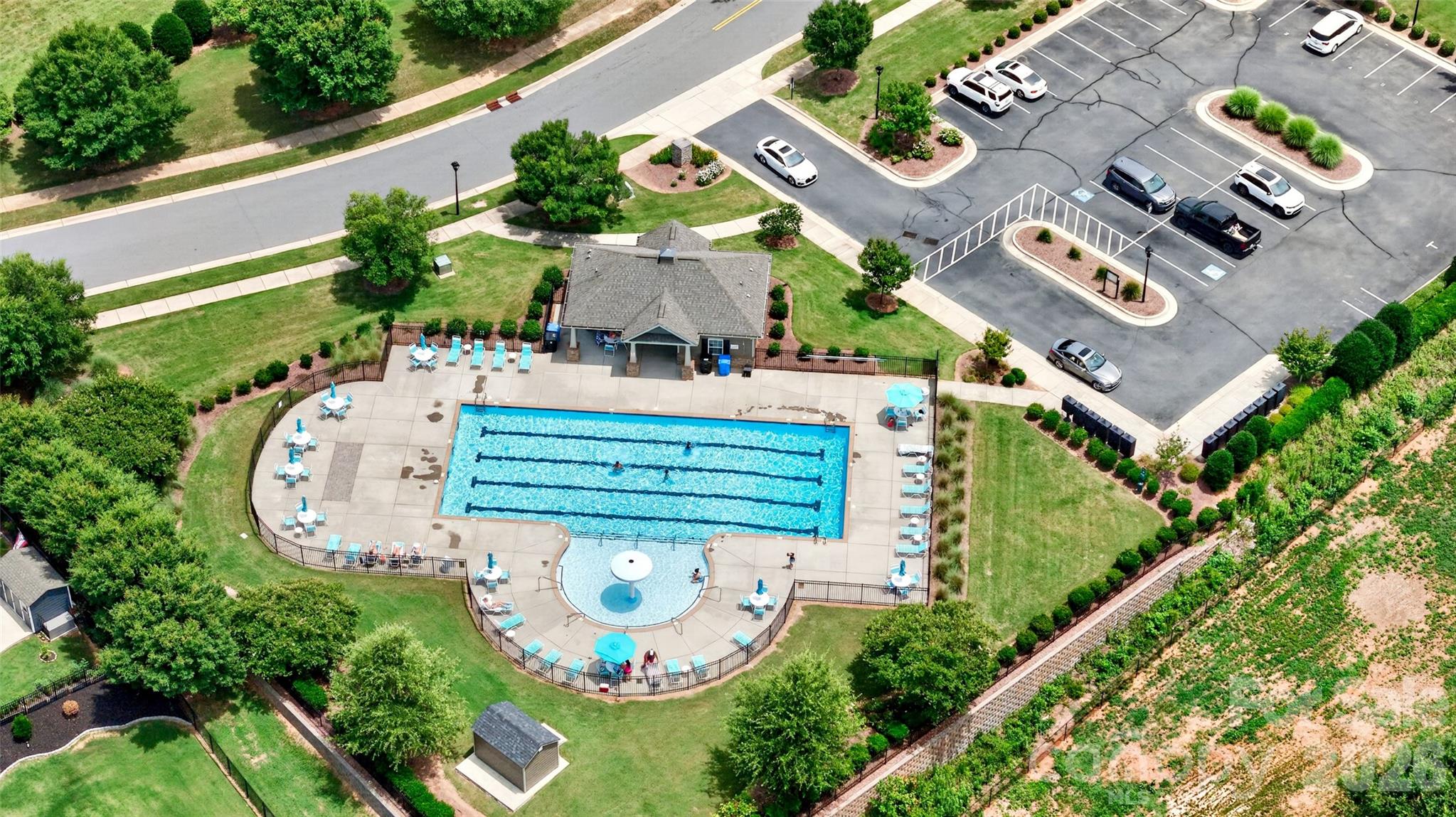 179 Glastonbury Drive — Mooresville