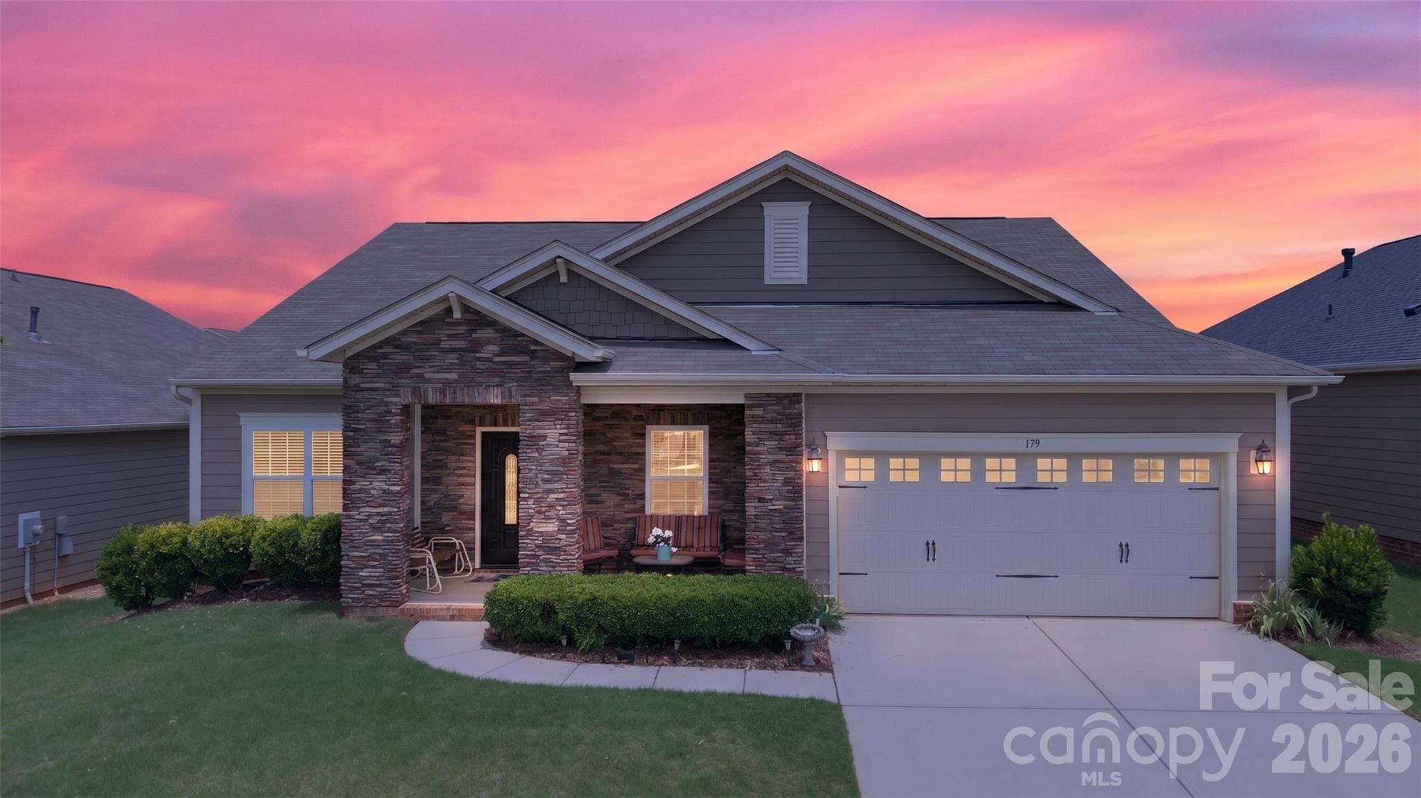 179 Glastonbury Drive — Mooresville