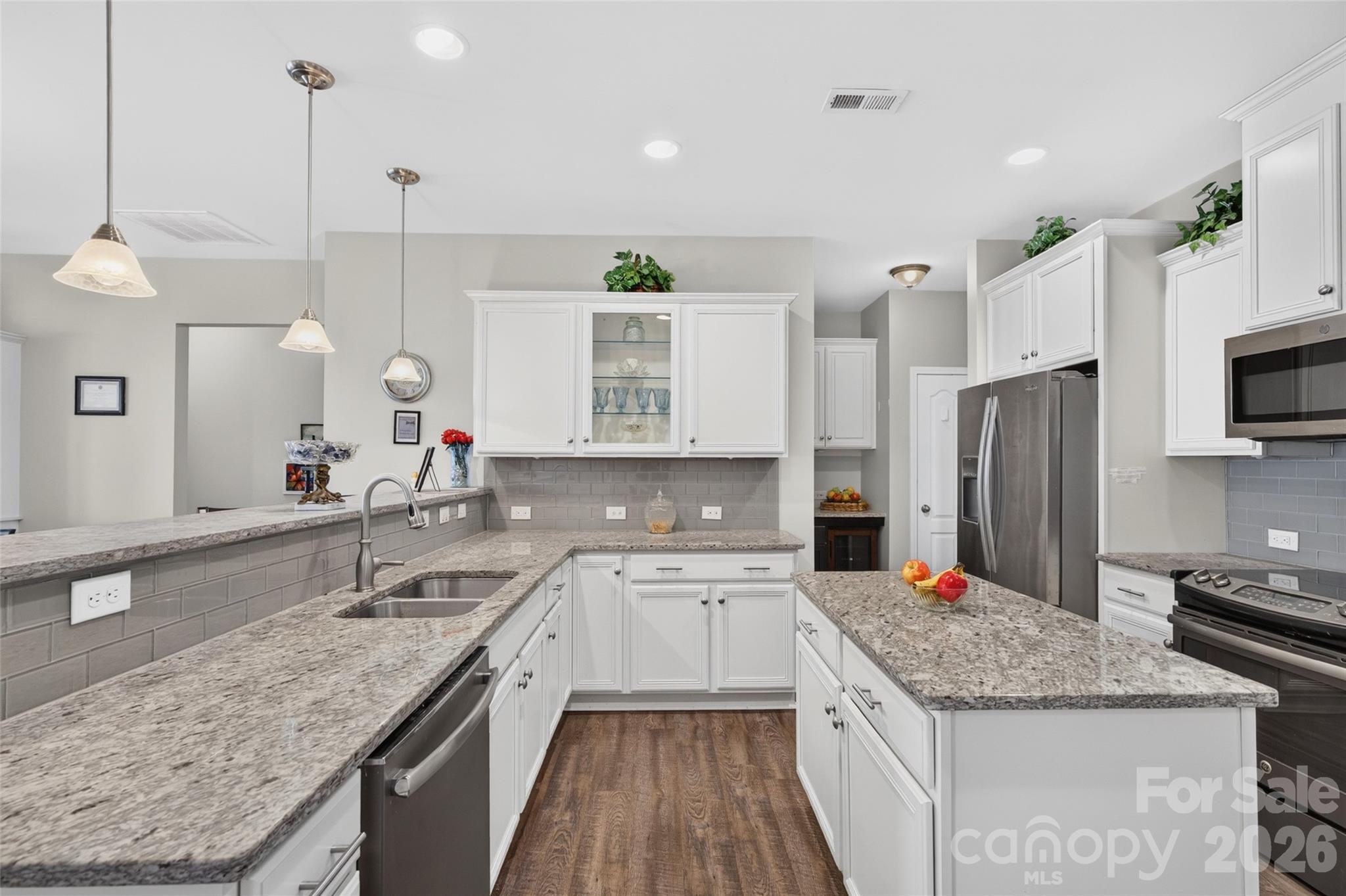 179 Glastonbury Drive — Mooresville