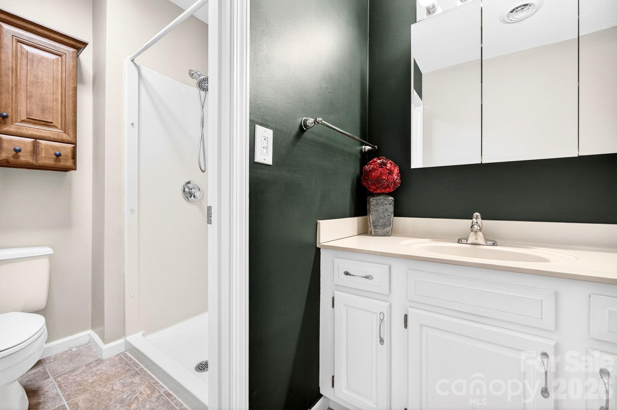 54 Foxberry Drive — Arden