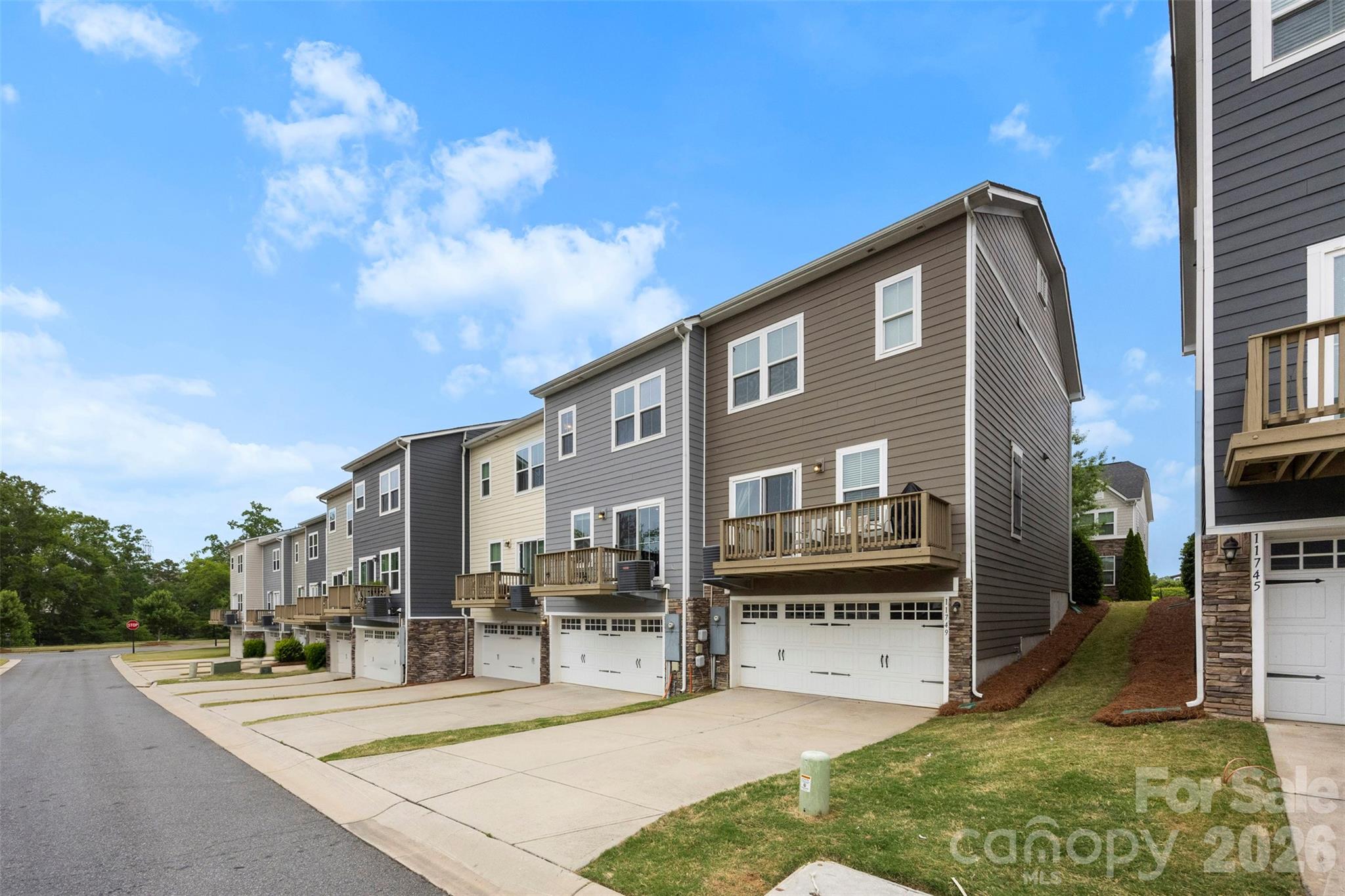 11753 Blessington Road — Huntersville