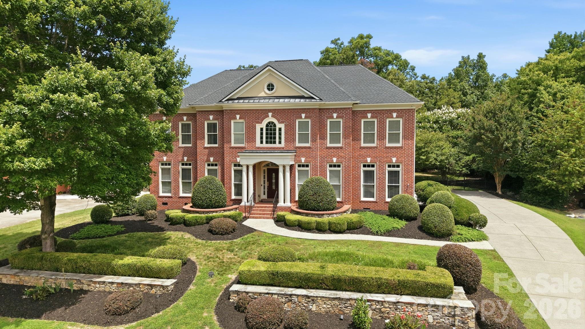 7818 Stonehaven Drive — Waxhaw