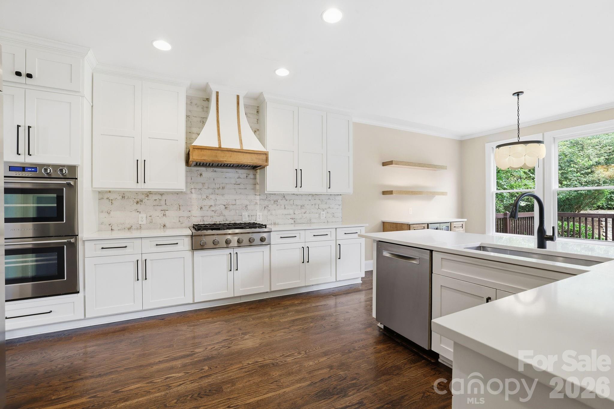 7818 Stonehaven Drive — Waxhaw
