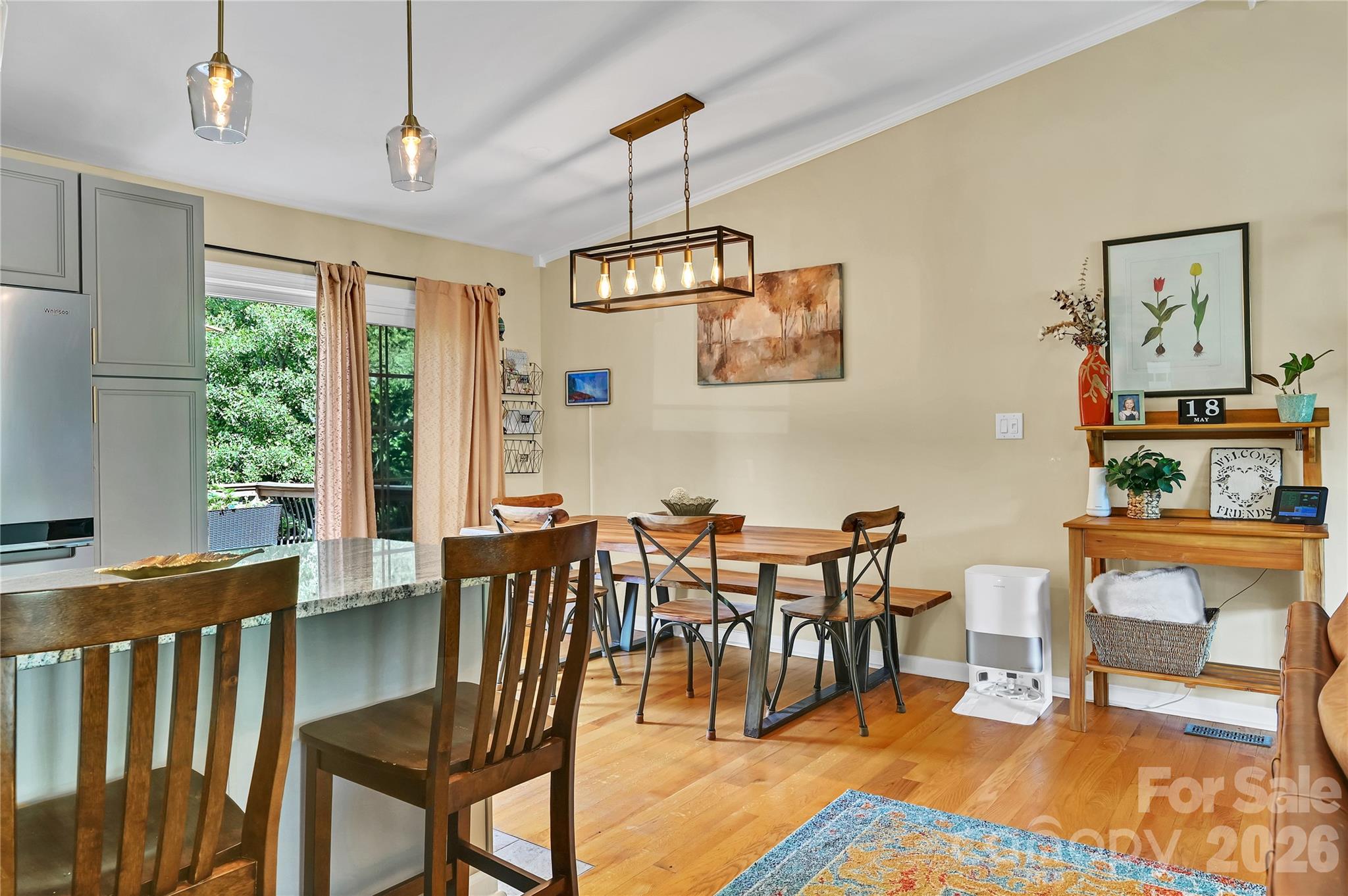 34 Knoll Ridge Drive — Asheville
