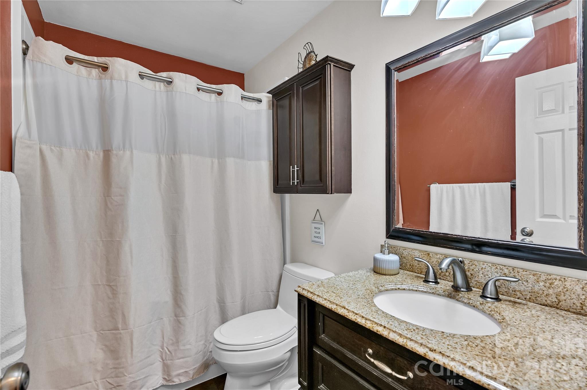 34 Knoll Ridge Drive — Asheville