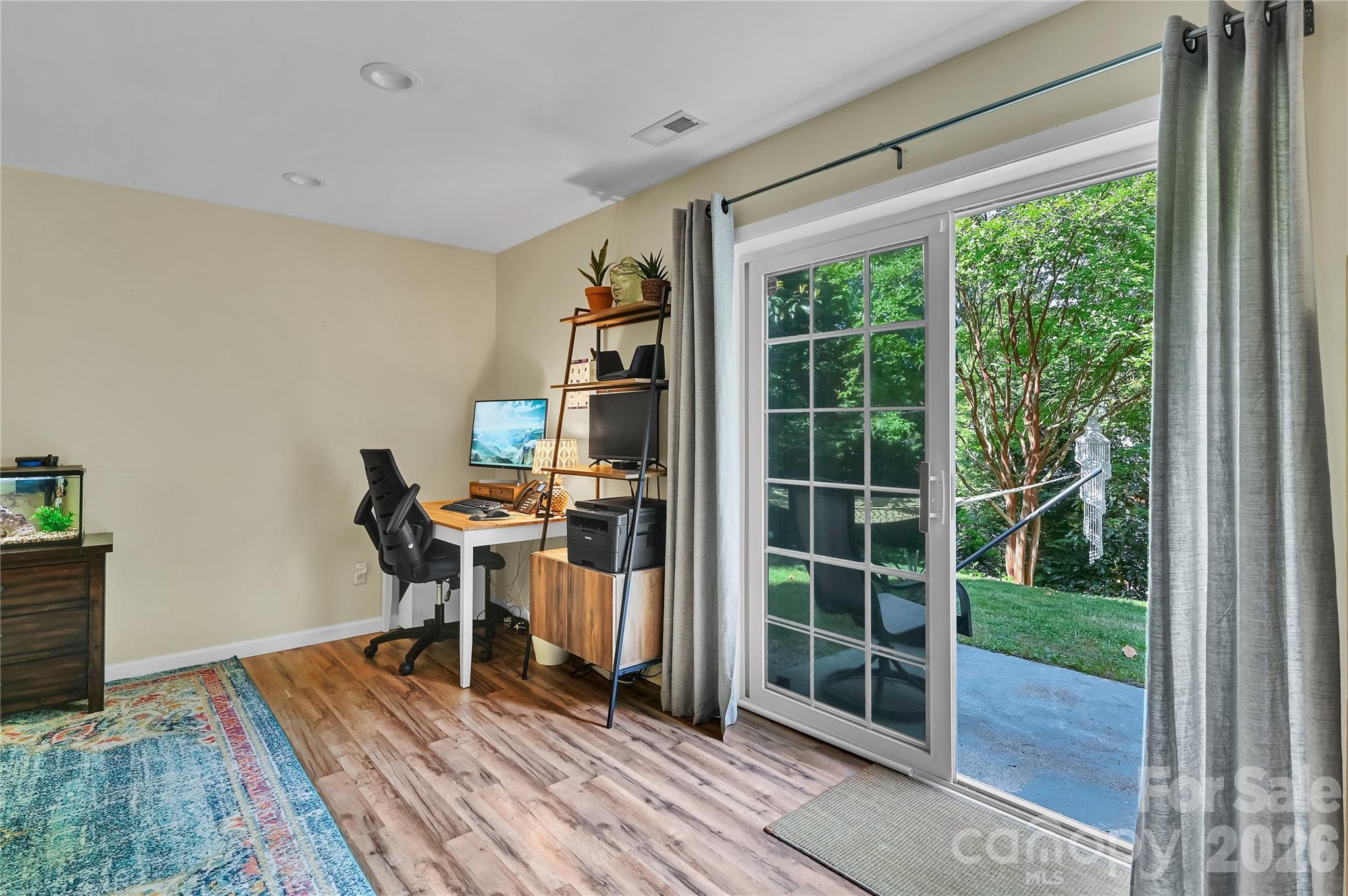 34 Knoll Ridge Drive — Asheville