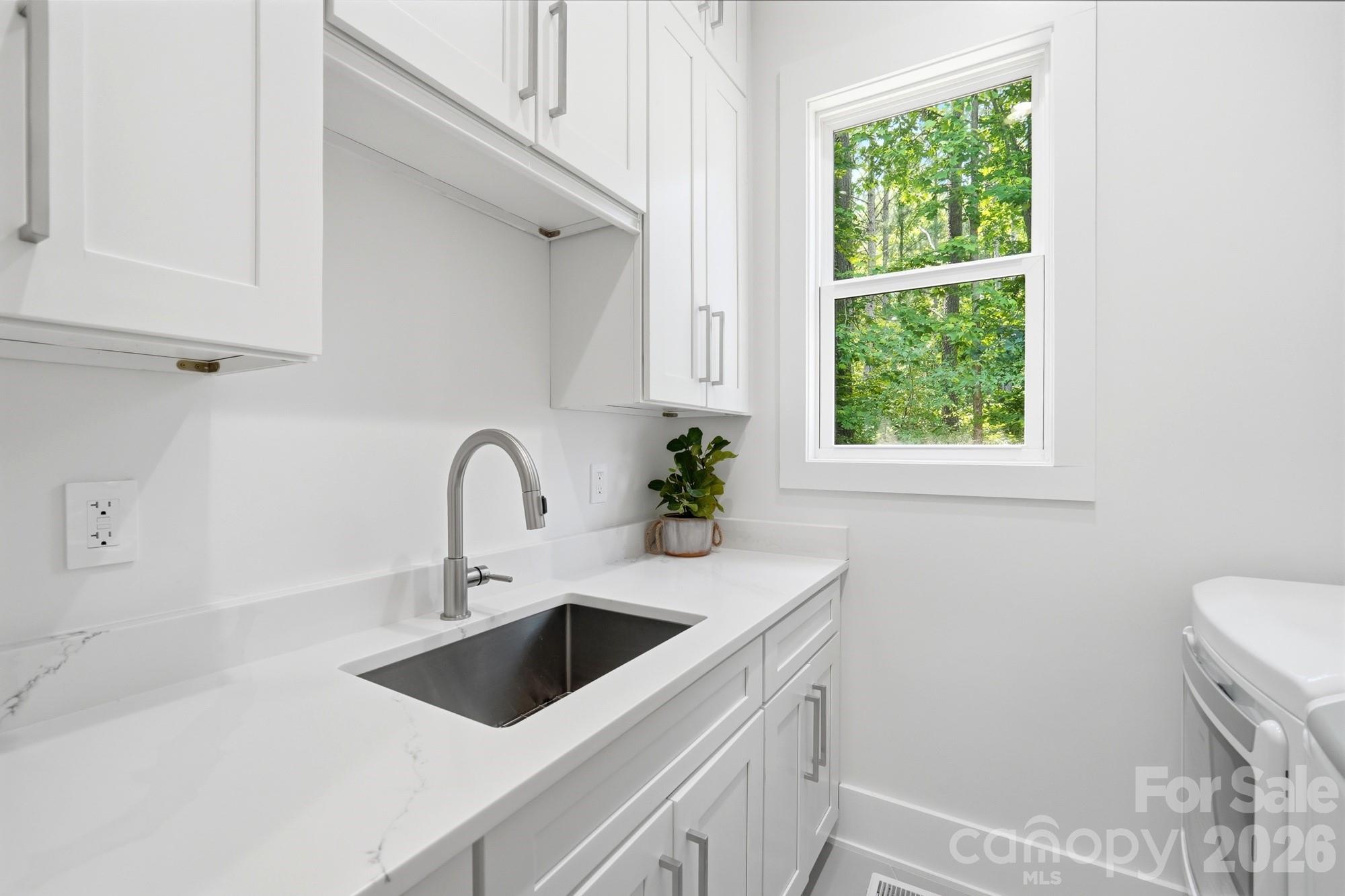 145 Crooked Branch Way — Troutman