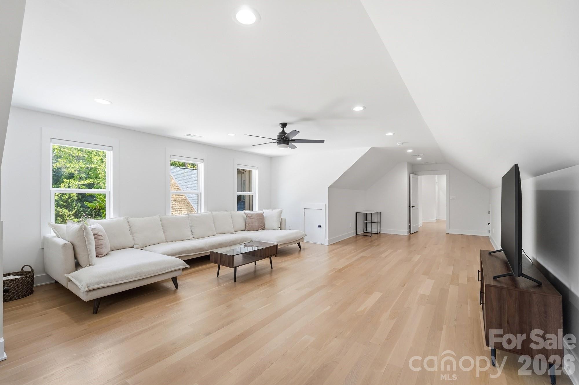145 Crooked Branch Way — Troutman