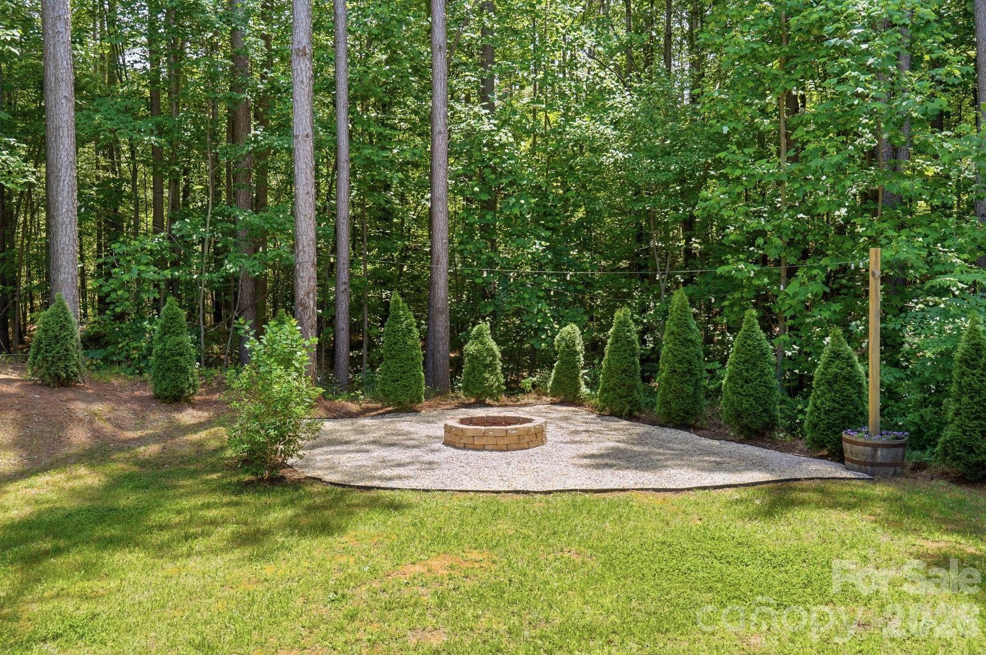 145 Crooked Branch Way — Troutman