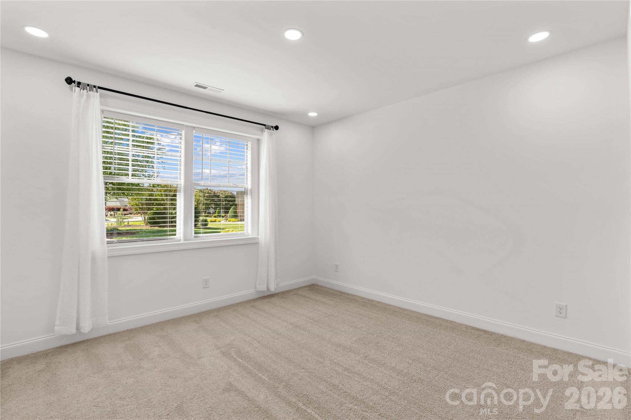 547 Muirfield Way — Salisbury