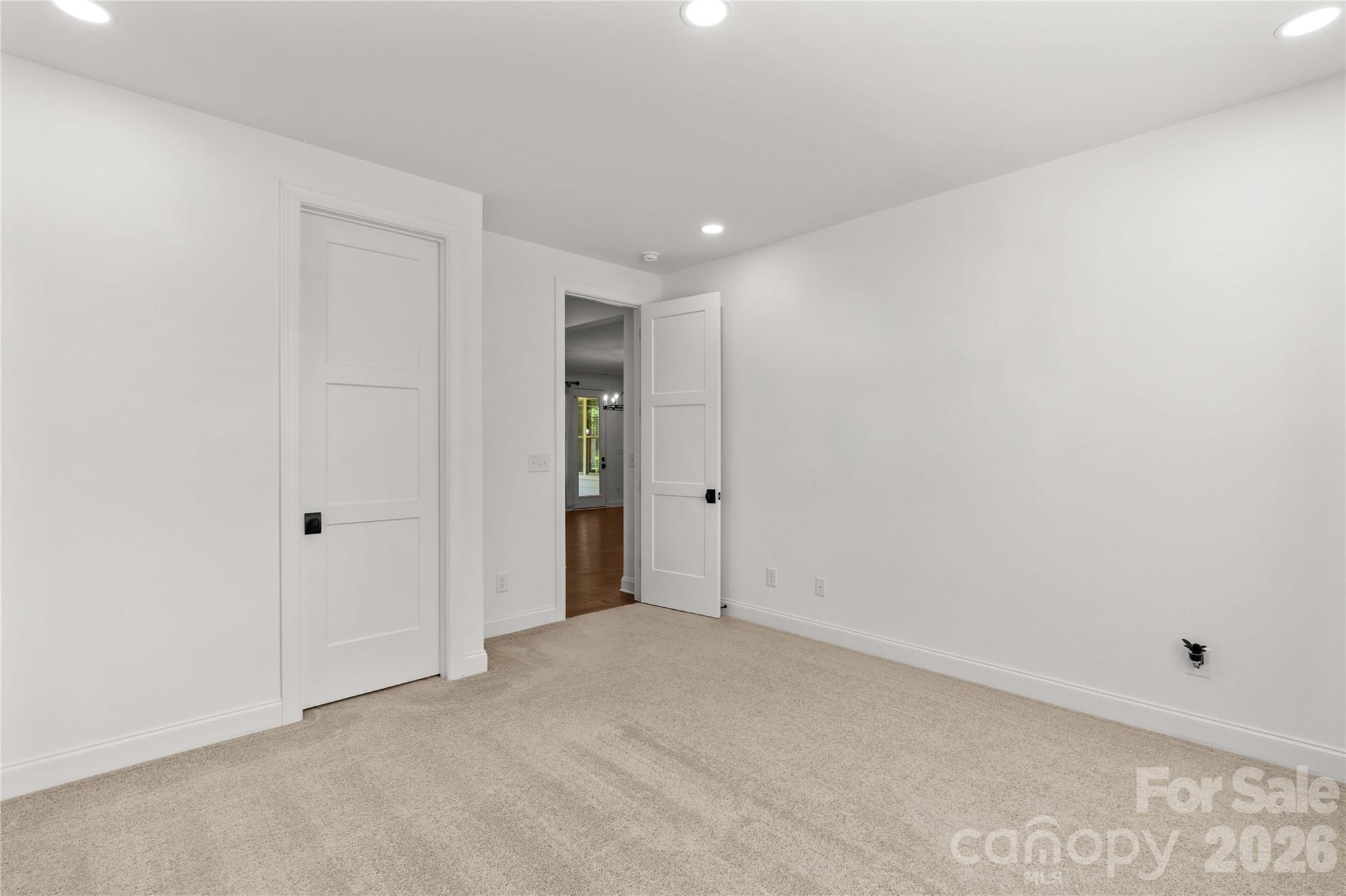 547 Muirfield Way — Salisbury