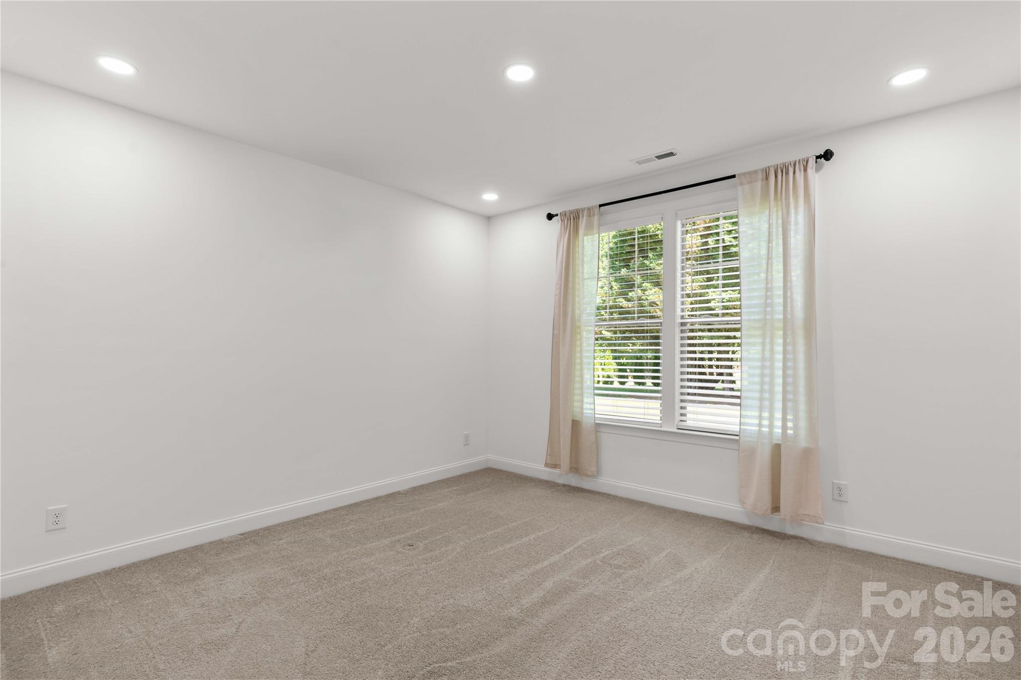547 Muirfield Way — Salisbury