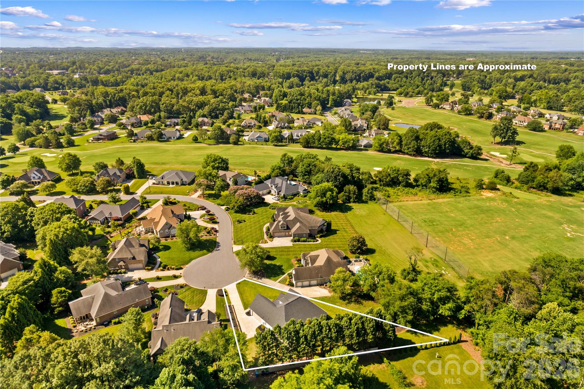 547 Muirfield Way — Salisbury