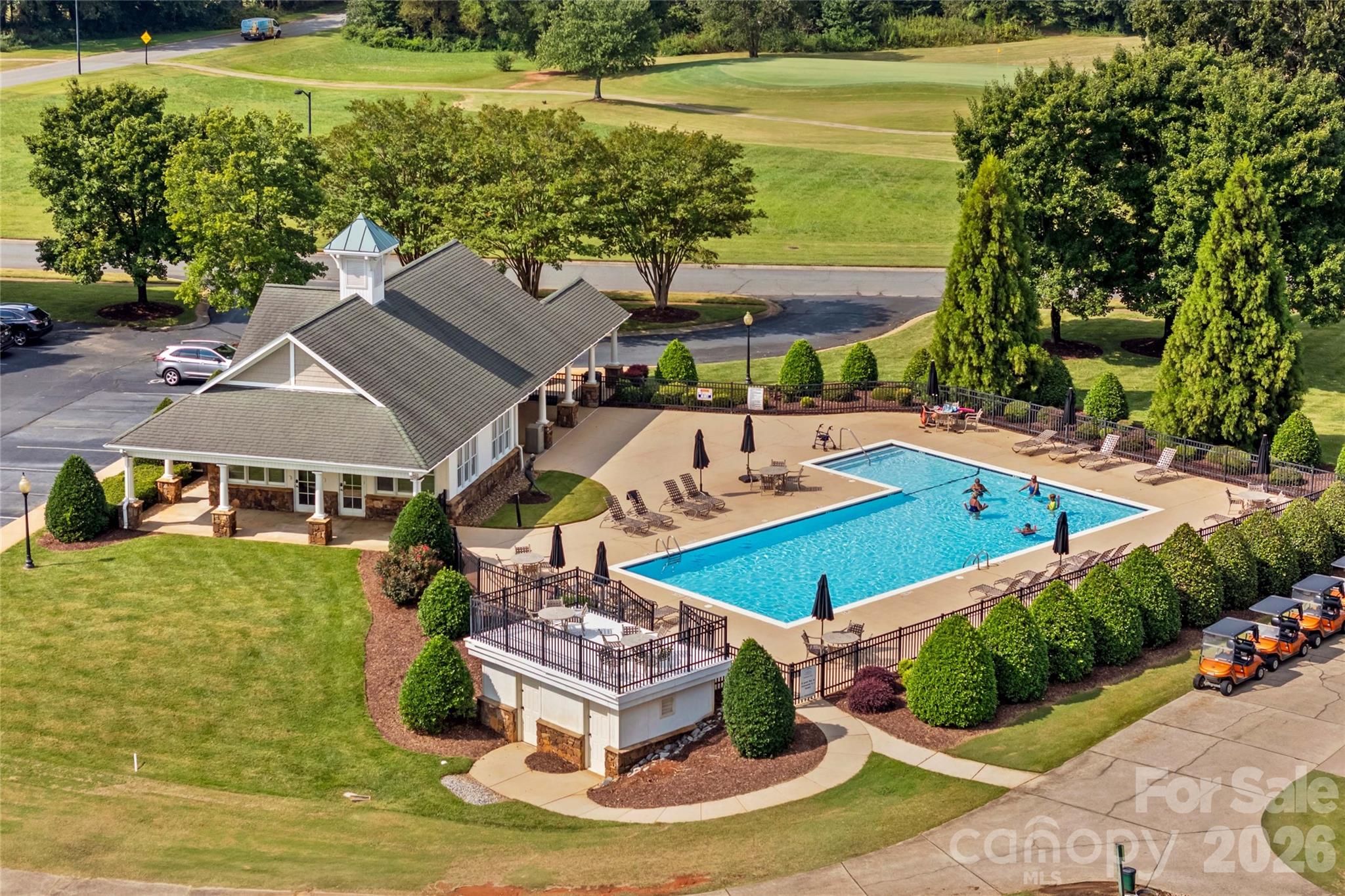547 Muirfield Way — Salisbury