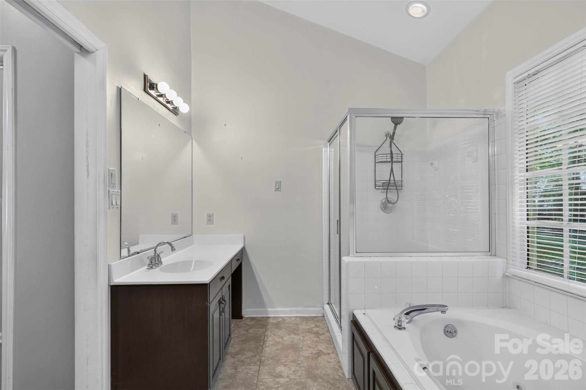 5706 Maylandia Road — Charlotte