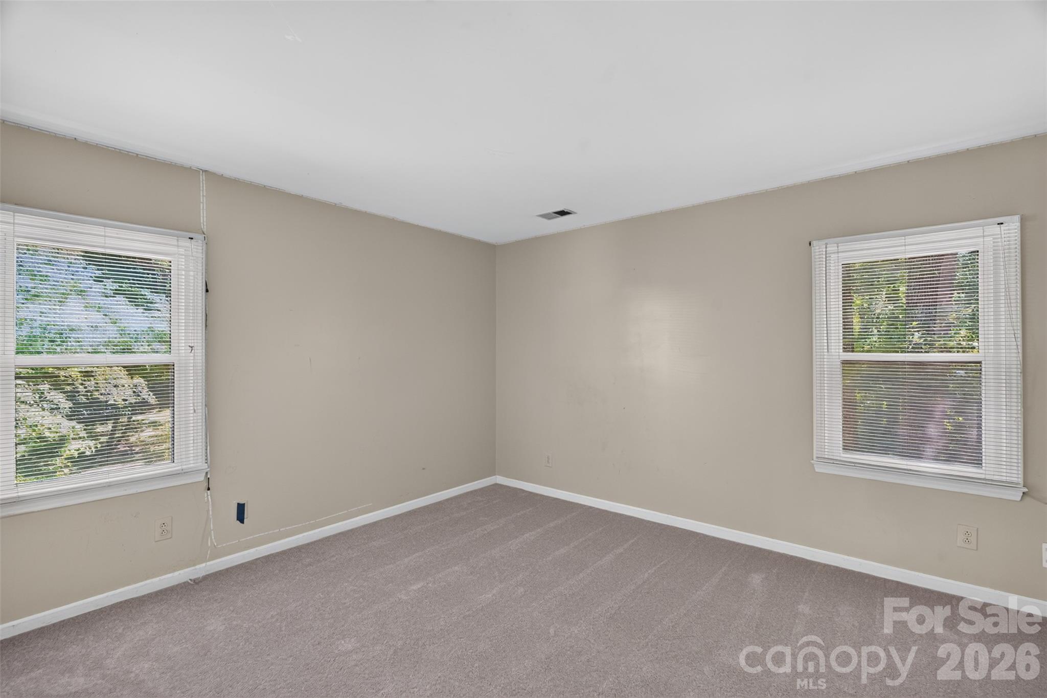 5706 Maylandia Road — Charlotte