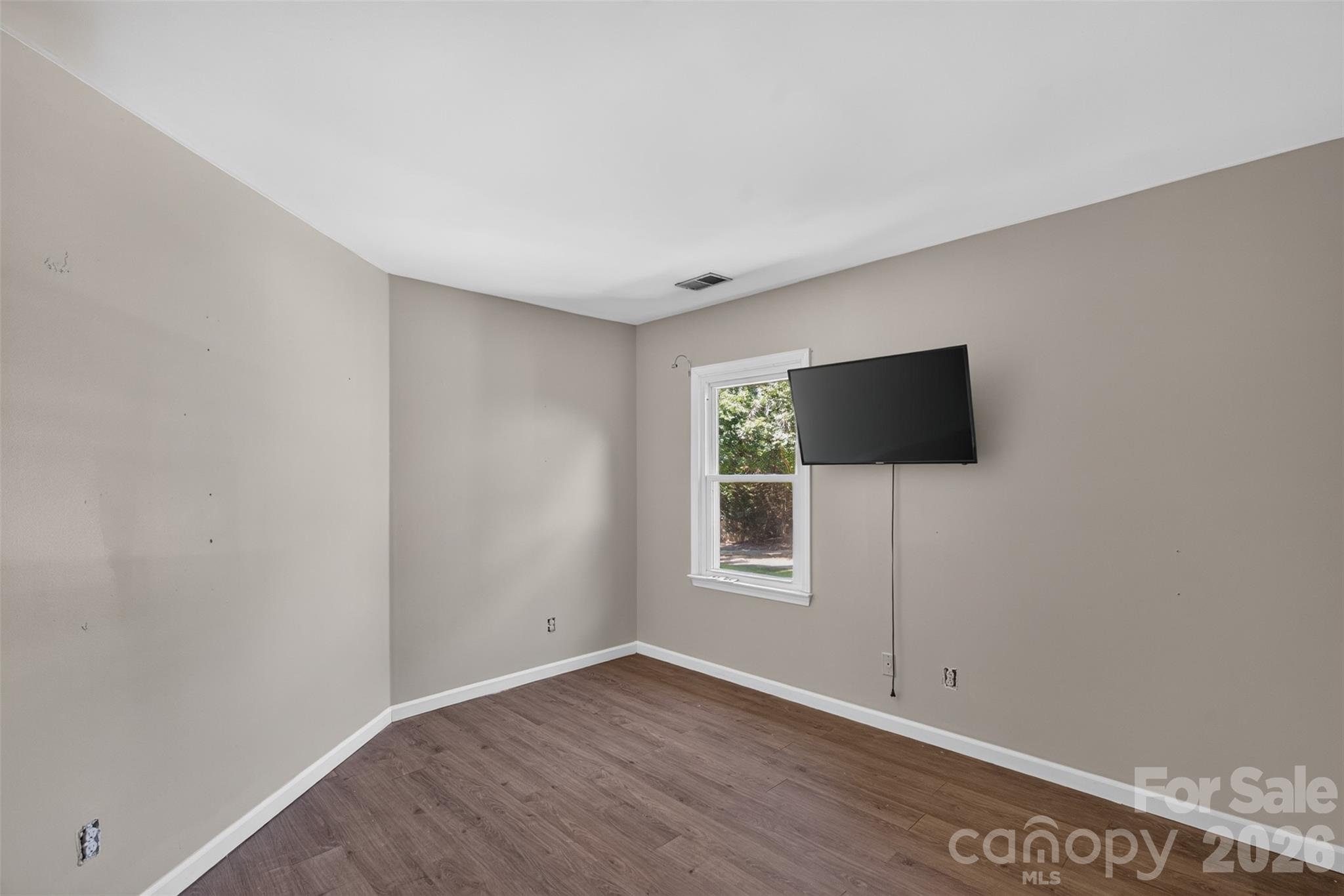 5706 Maylandia Road — Charlotte