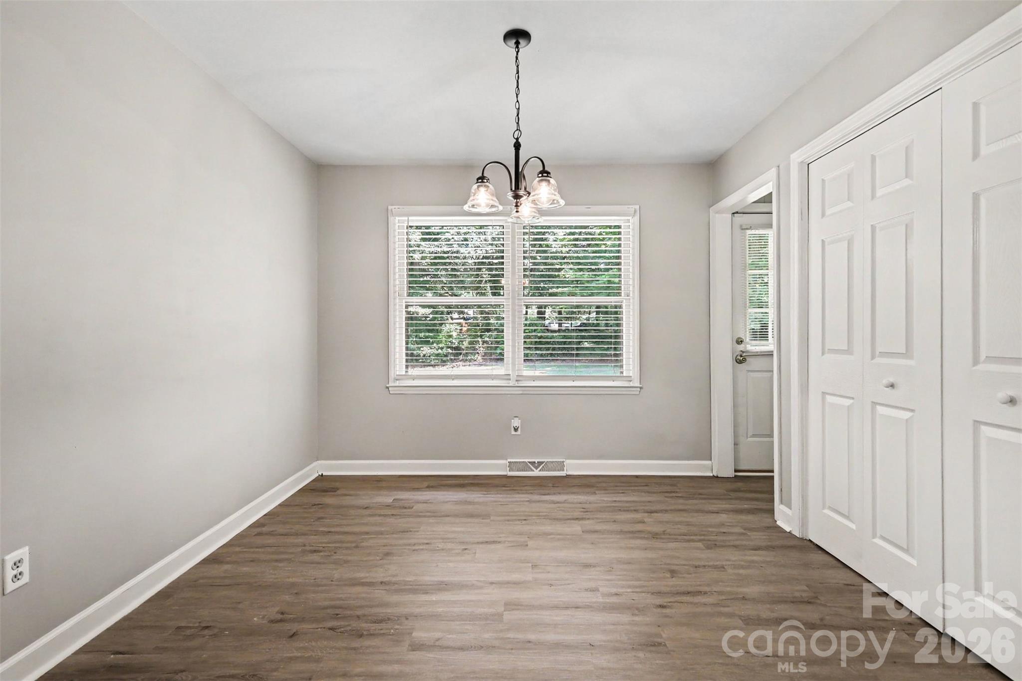 9409 Wedgewood Drive — Huntersville