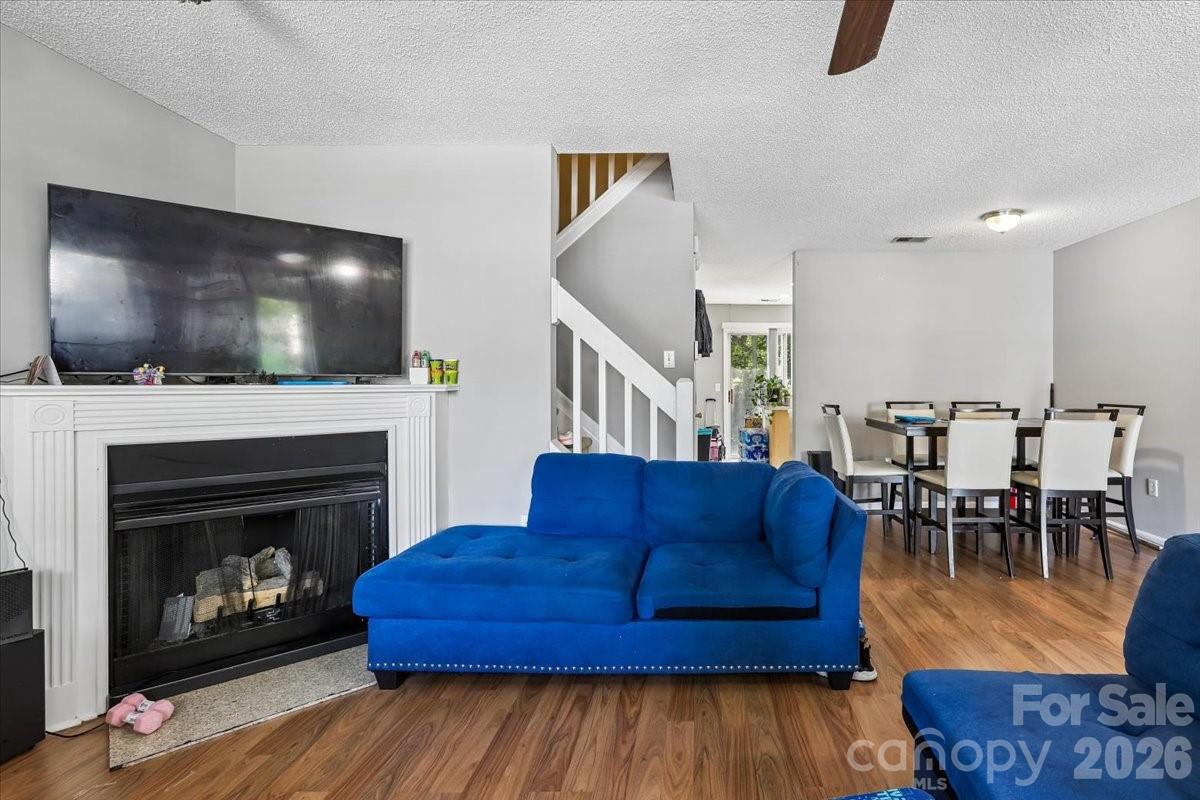 7543 Petrea Lane — Charlotte