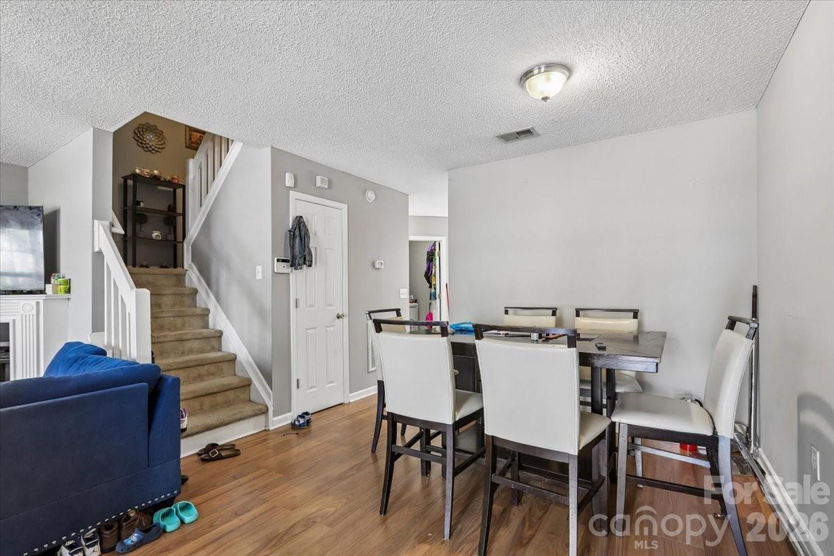 7543 Petrea Lane — Charlotte