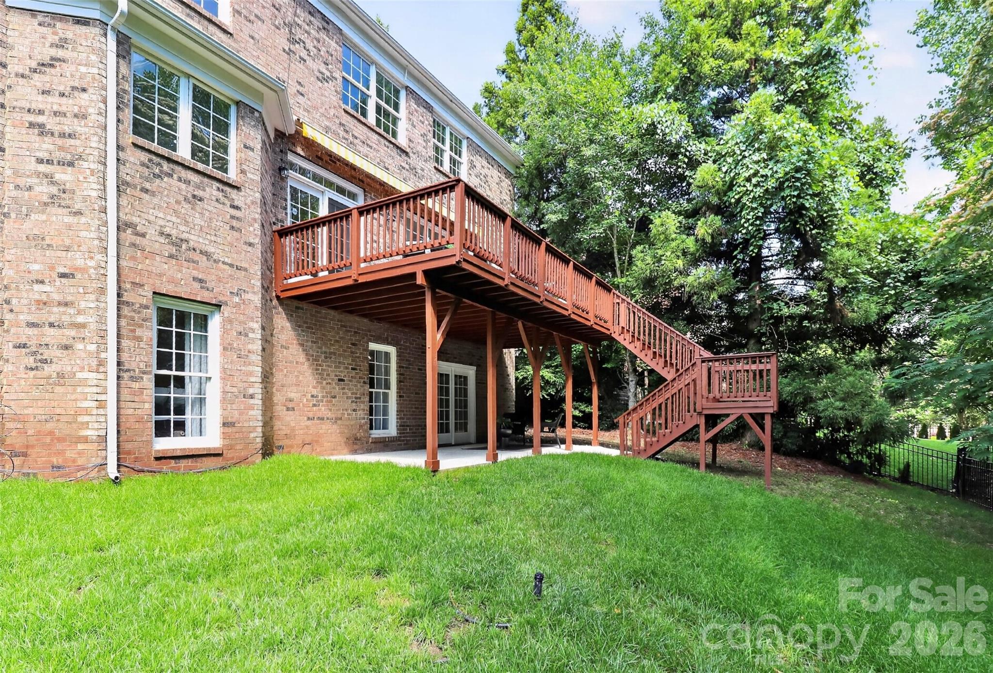 2307 Keara Way — Charlotte