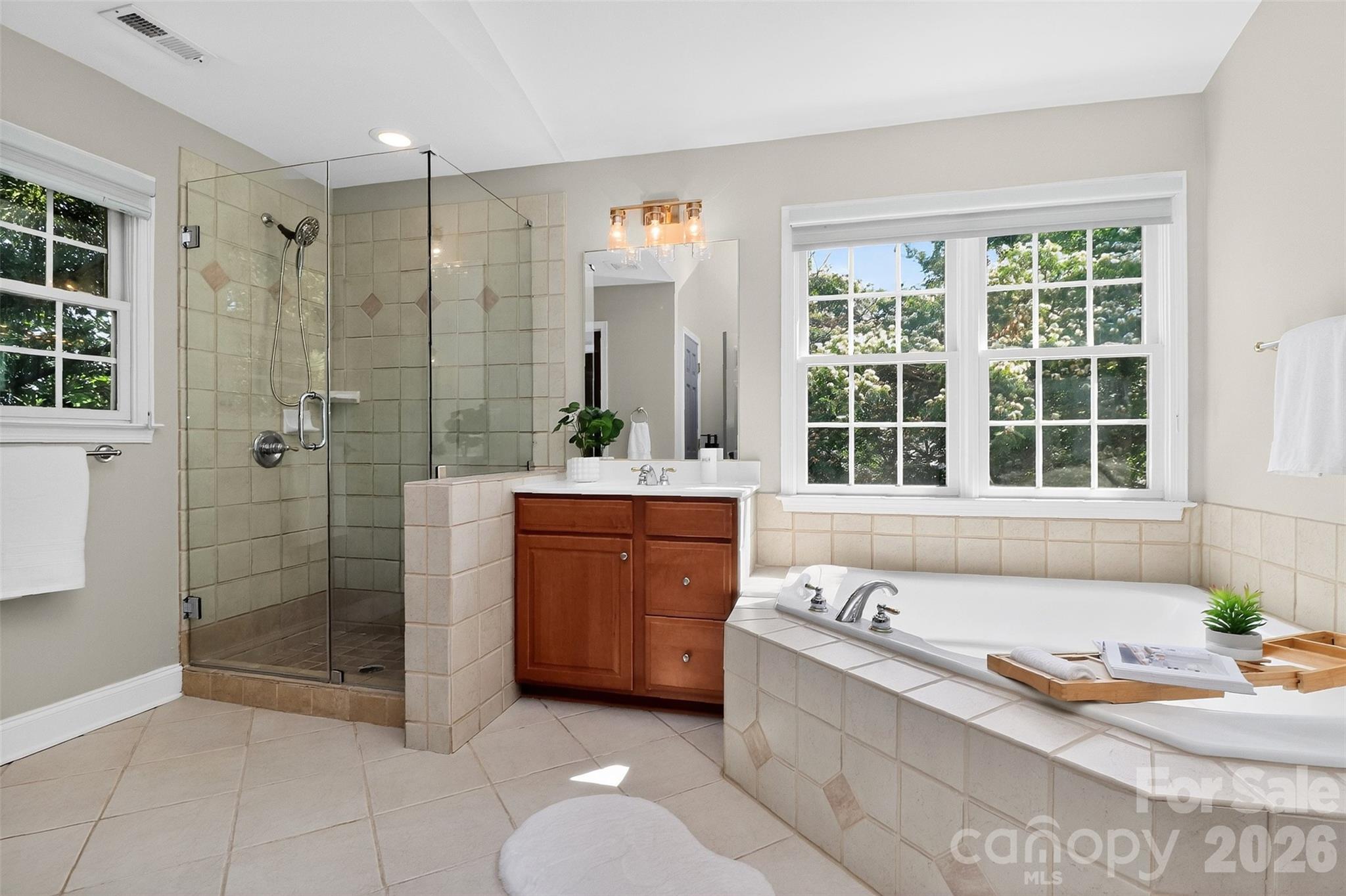 2307 Keara Way — Charlotte