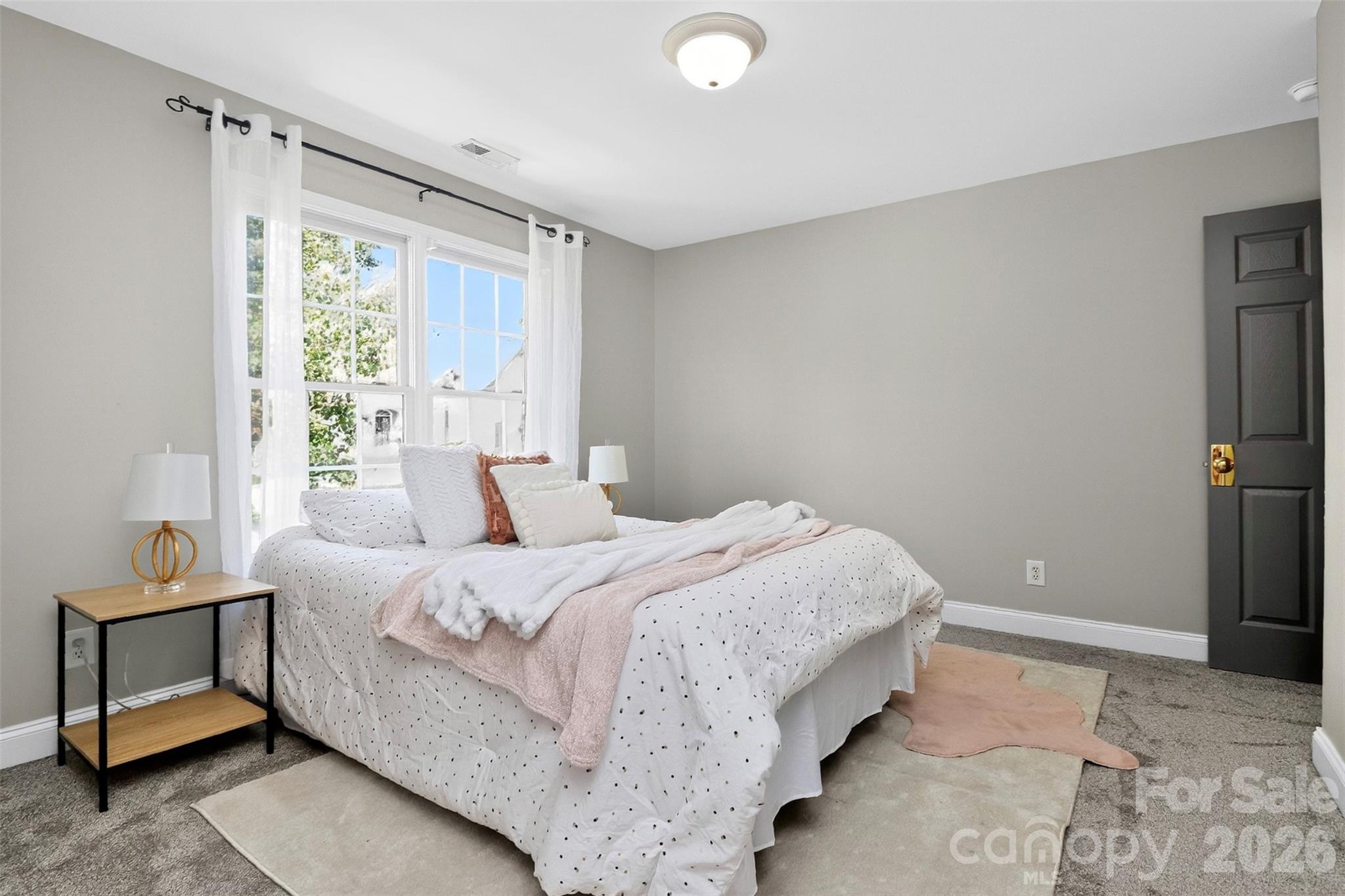 2307 Keara Way — Charlotte