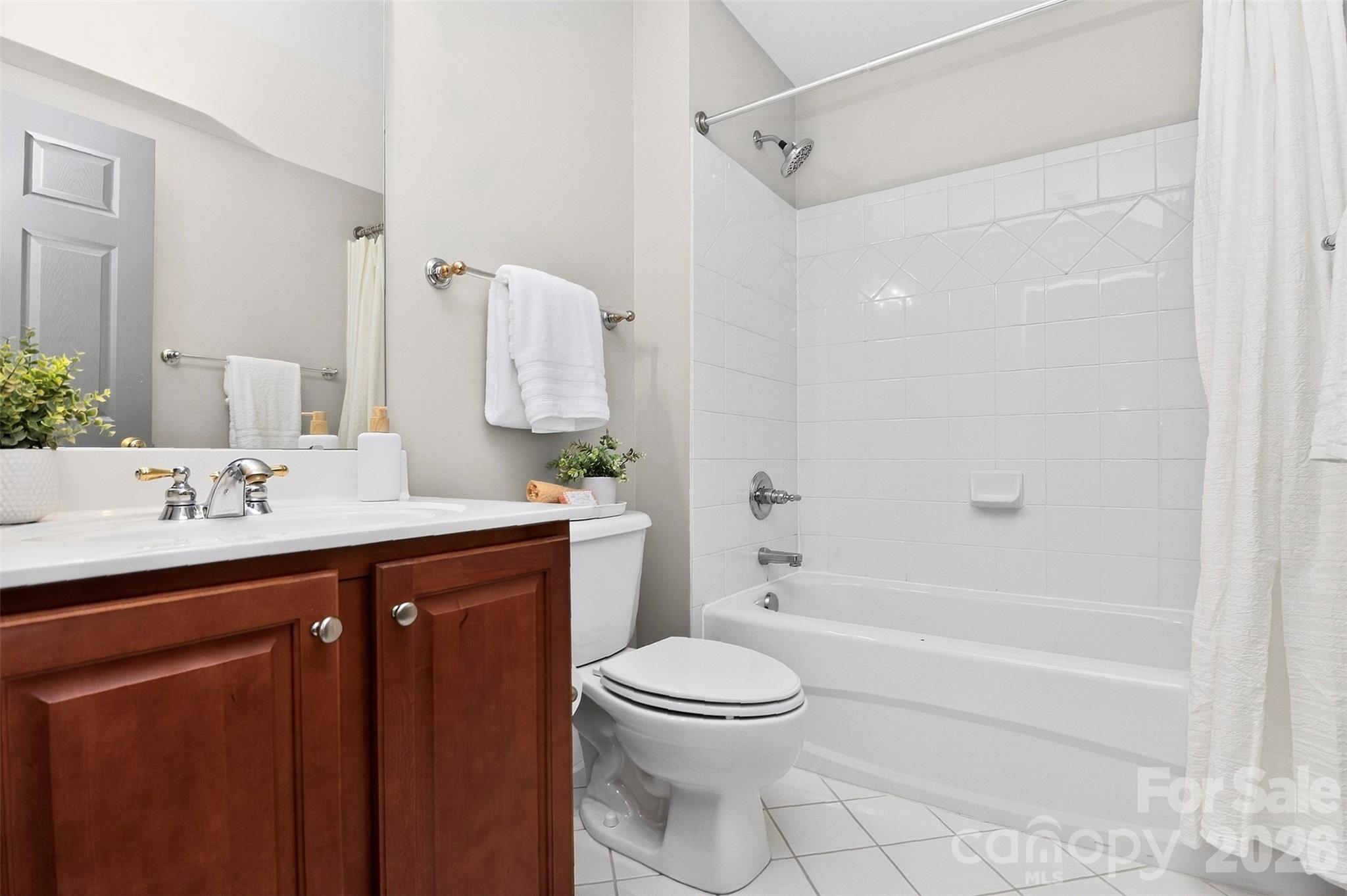 2307 Keara Way — Charlotte