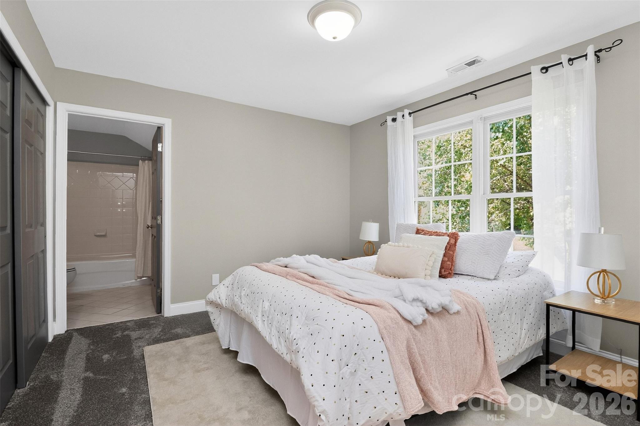 2307 Keara Way — Charlotte