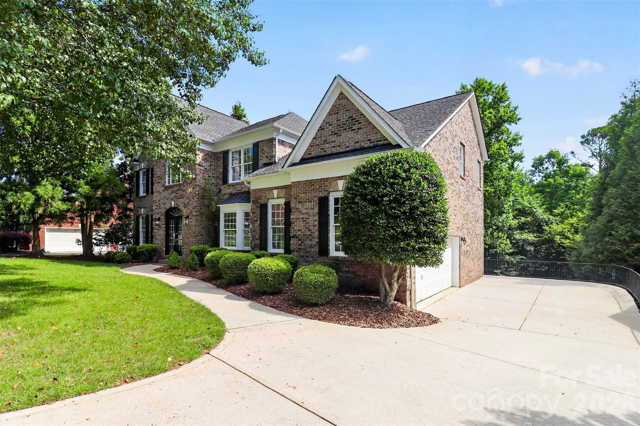 2307 Keara Way — Charlotte