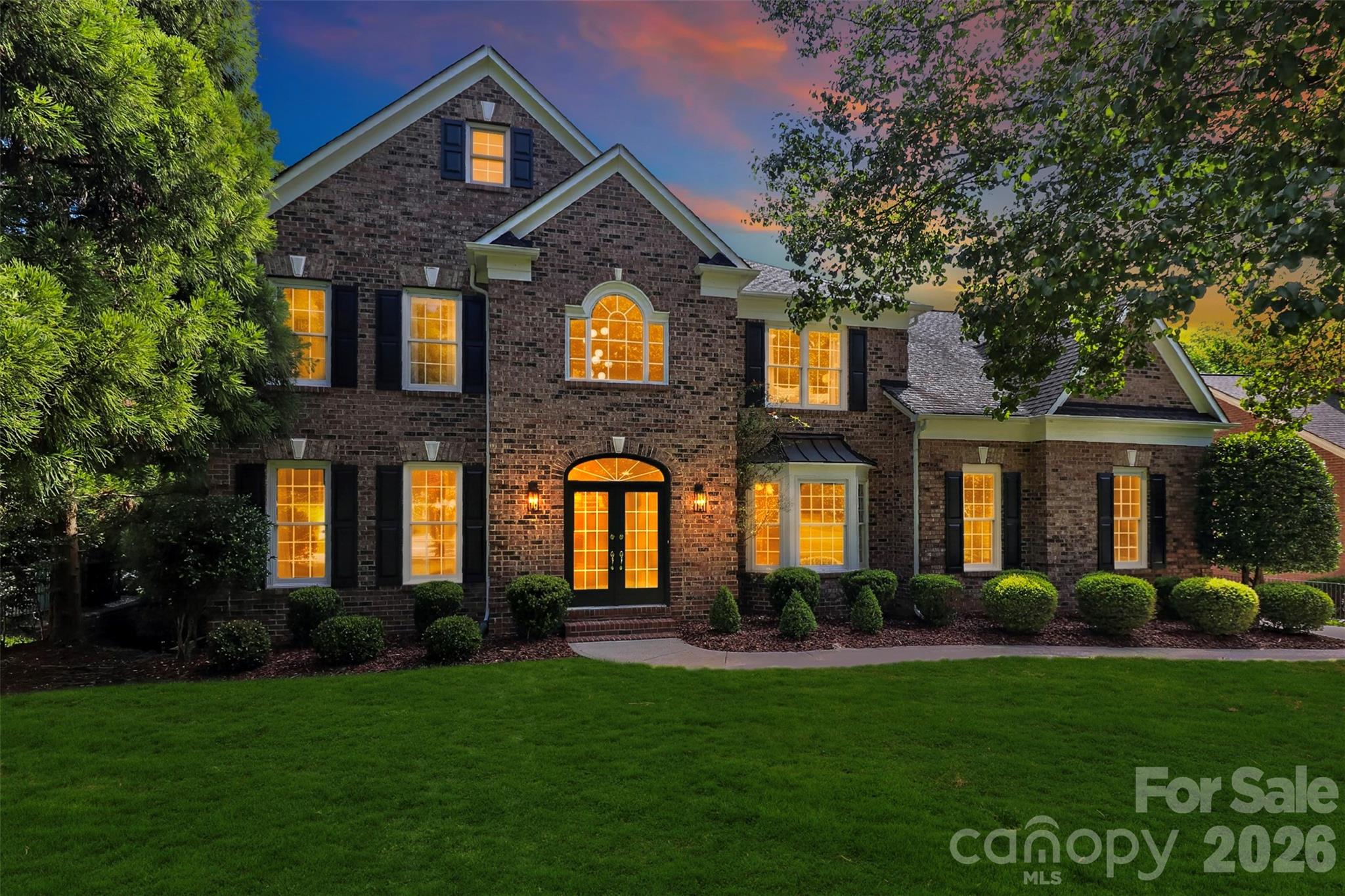 2307 Keara Way — Charlotte