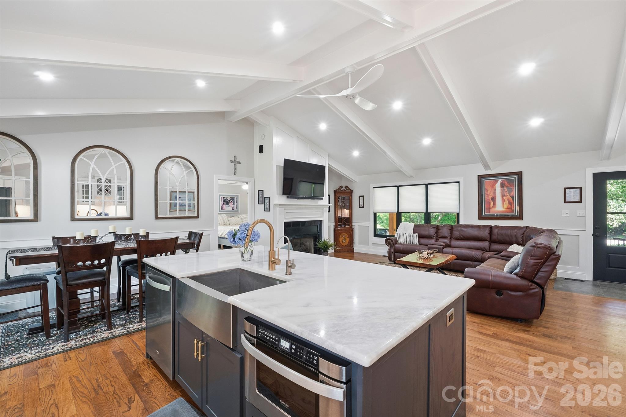 2549 S Lake Shore Road — Denver