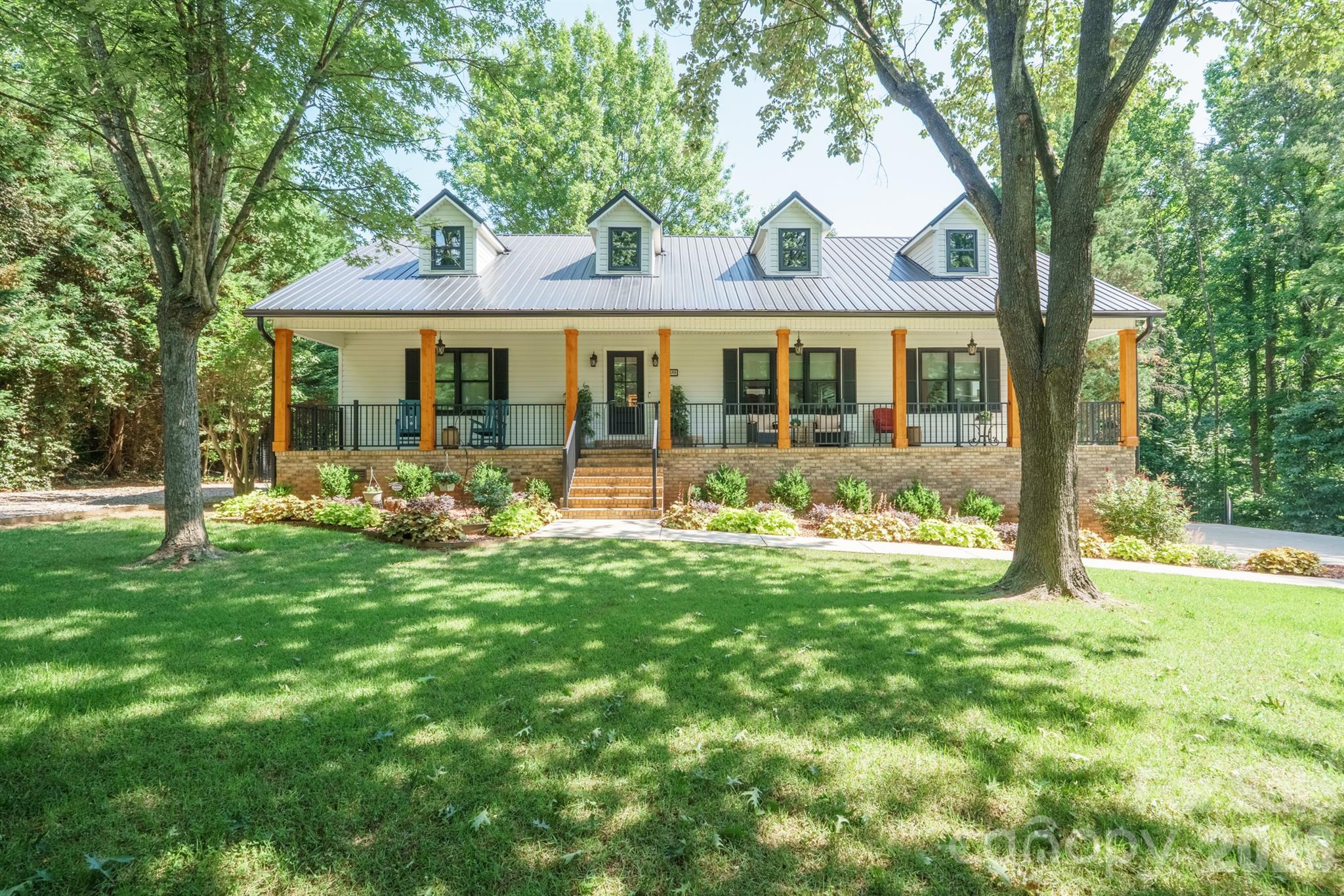 2549 S Lake Shore Road — Denver