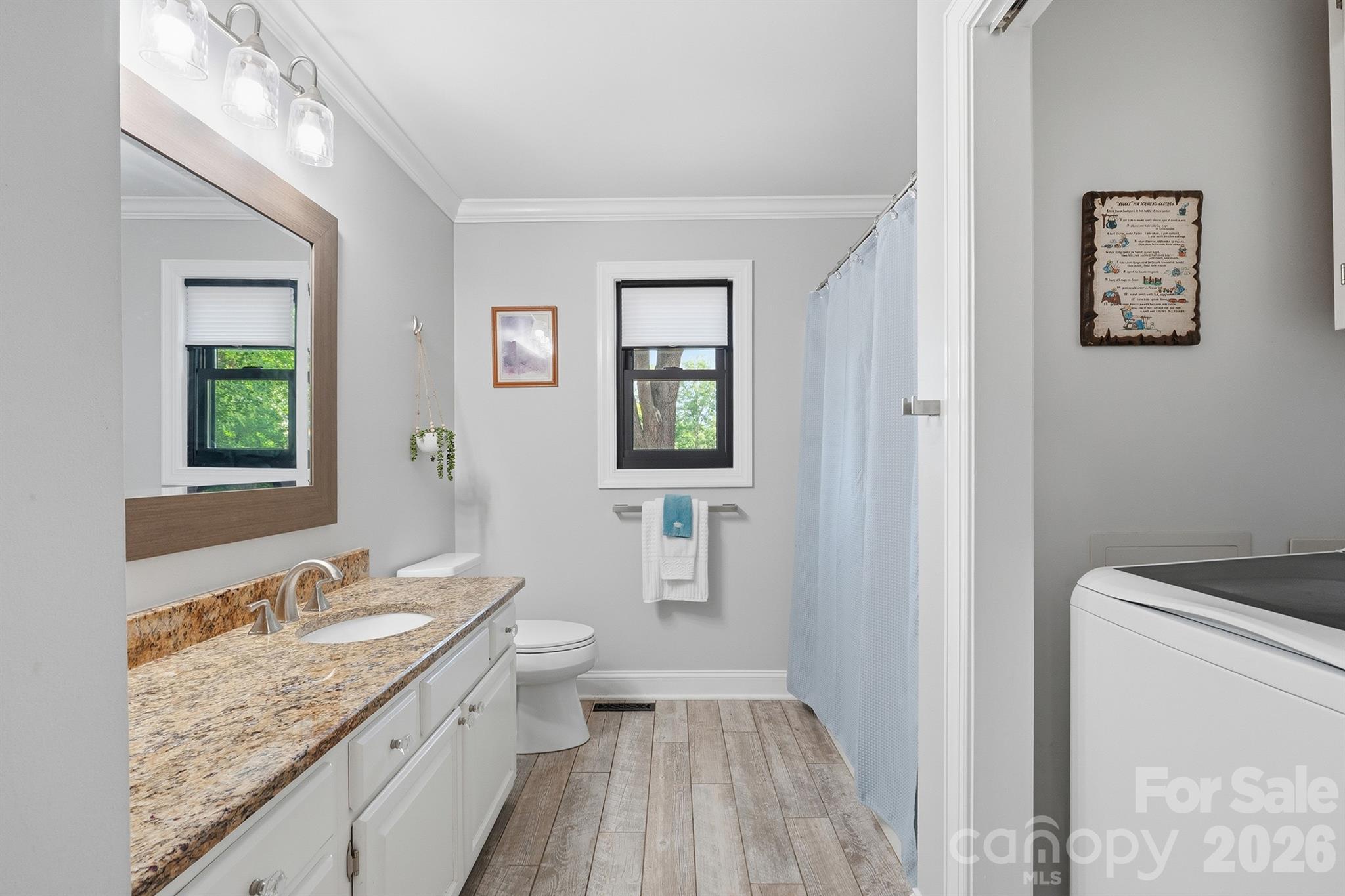2549 S Lake Shore Road — Denver