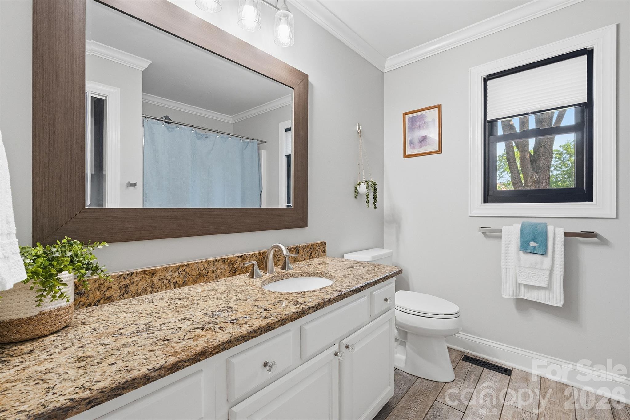 2549 S Lake Shore Road — Denver