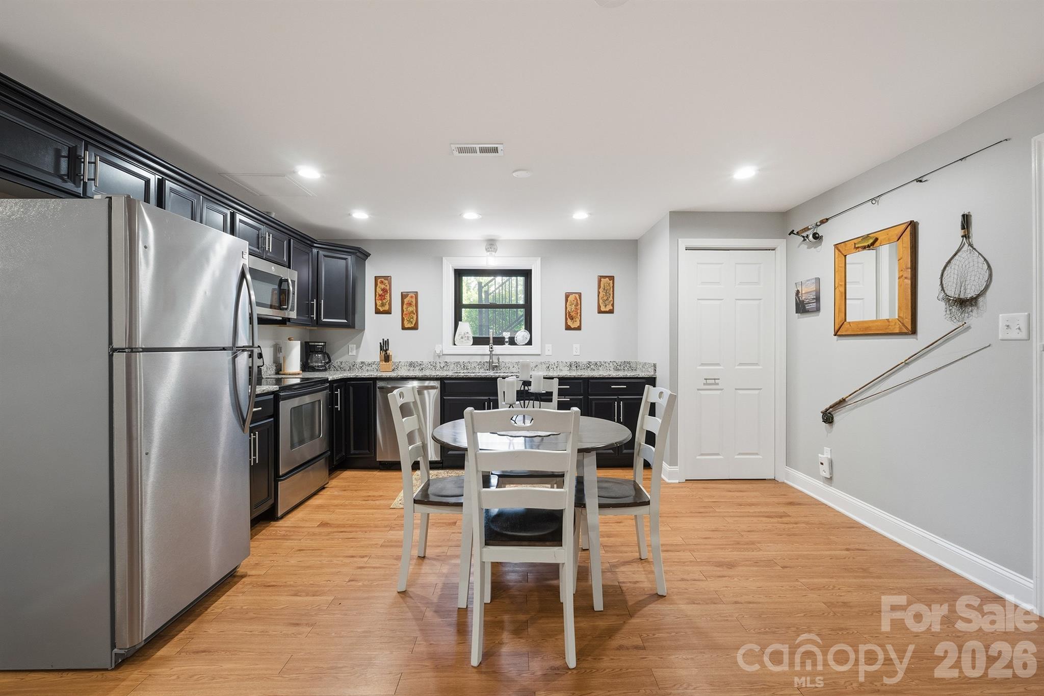 2549 S Lake Shore Road — Denver