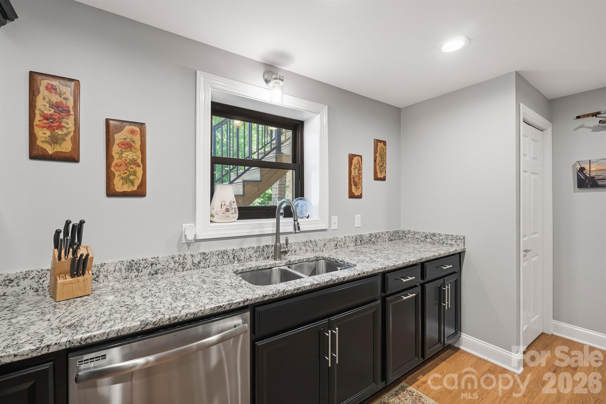 2549 S Lake Shore Road — Denver